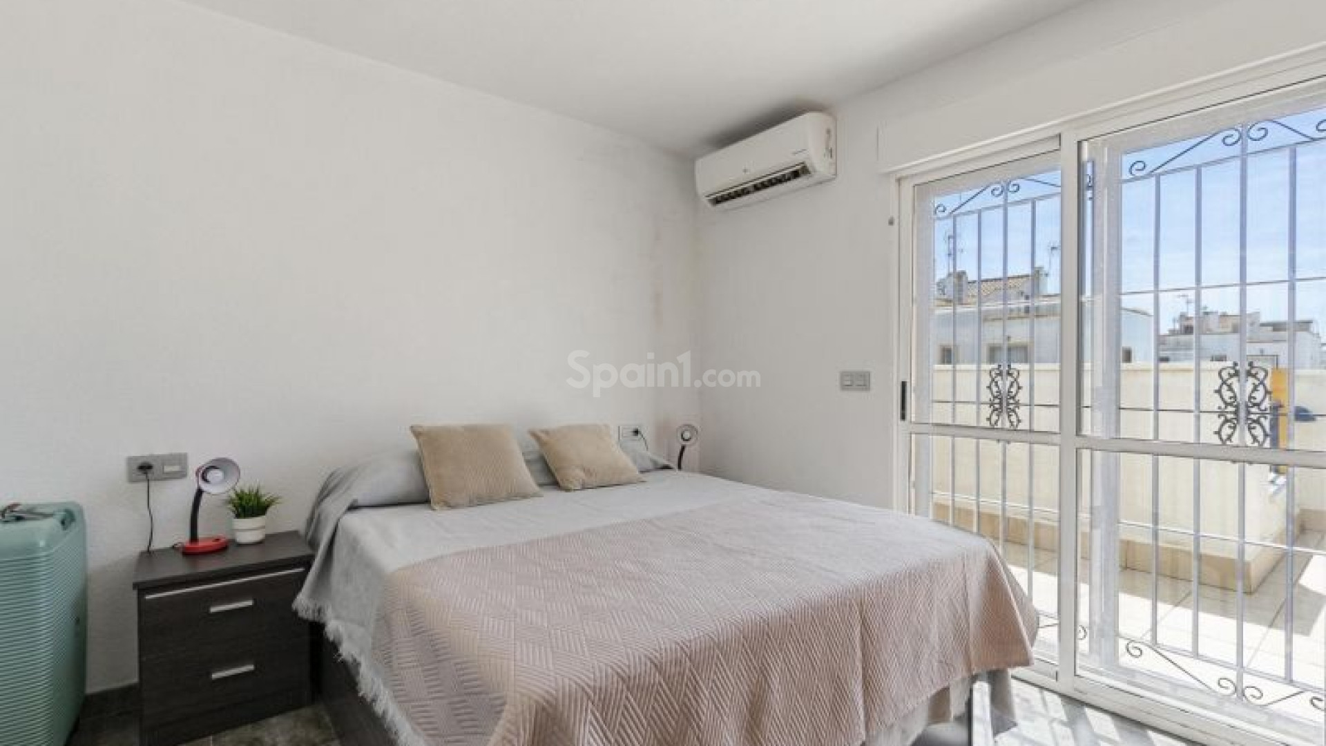 Resale - Townhouse -
Torrevieja - Doña Inés/Jardín del Mar