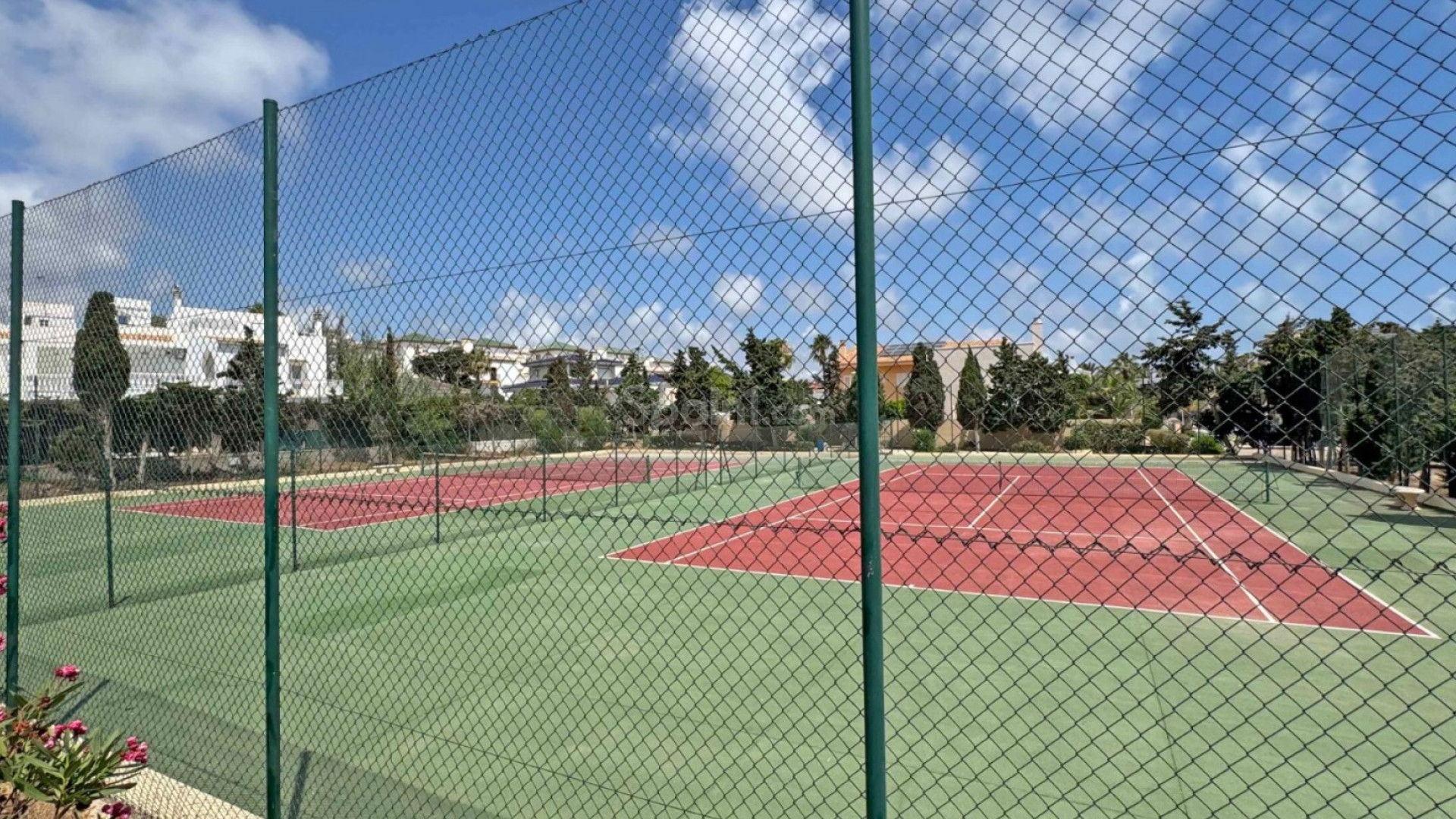 Resale - Townhouse -
Torrevieja - La Mata