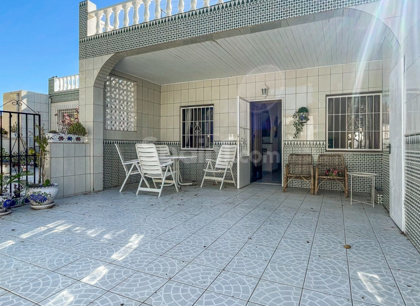 Resale - Townhouse -
Torrevieja - La Siesta - El Salado -  Torreta