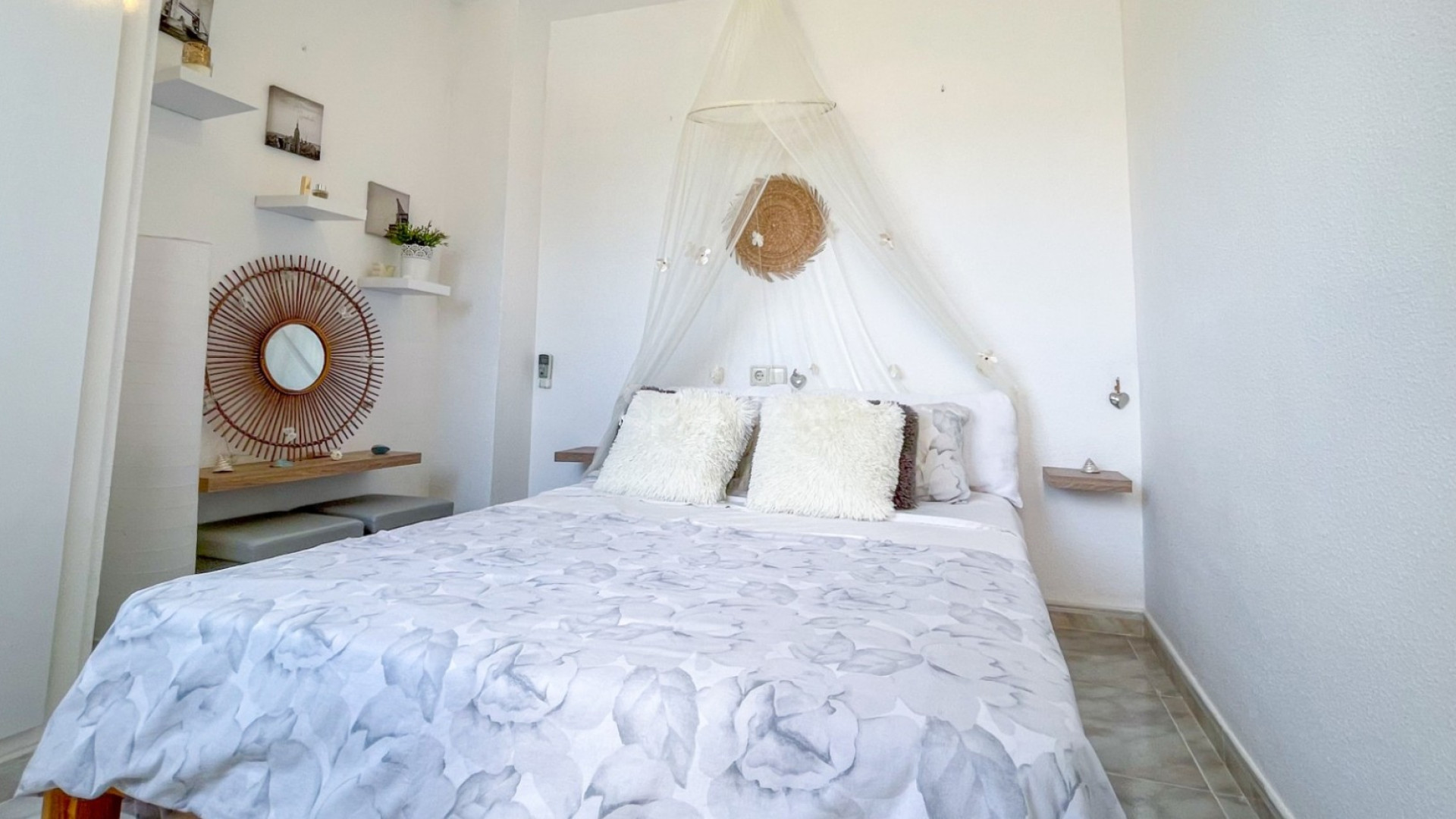 Resale - Townhouse -
Torrevieja - La Siesta - El Salado -  Torreta
