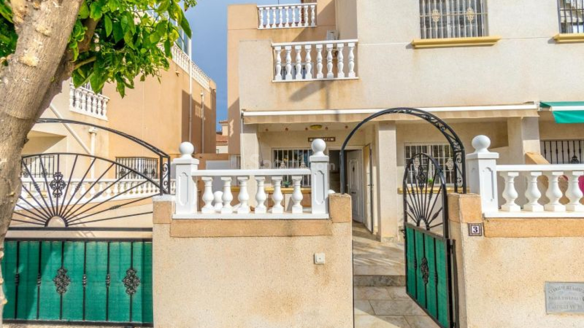 Resale - Townhouse -
Torrevieja