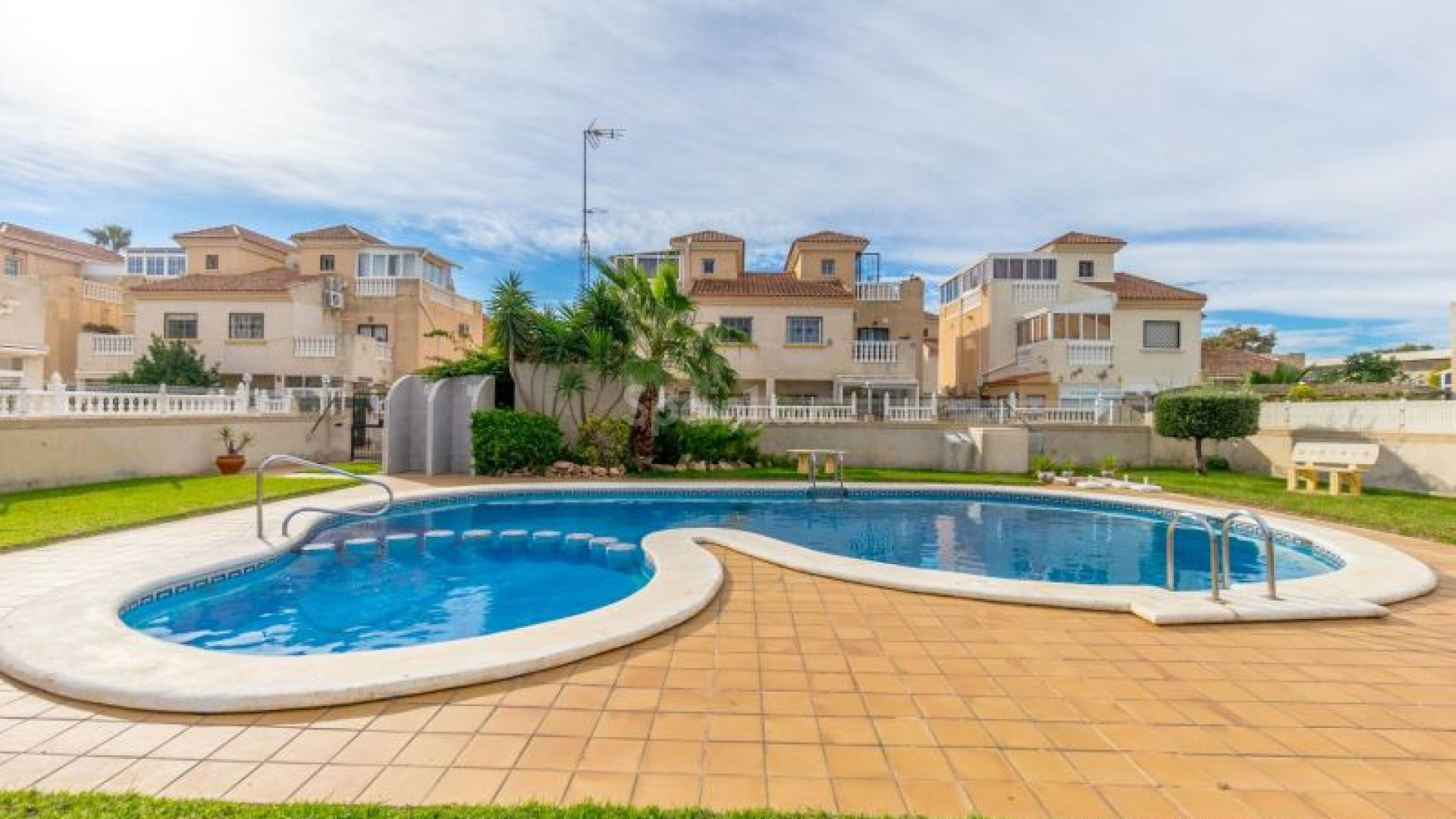 Resale - Townhouse -
Torrevieja