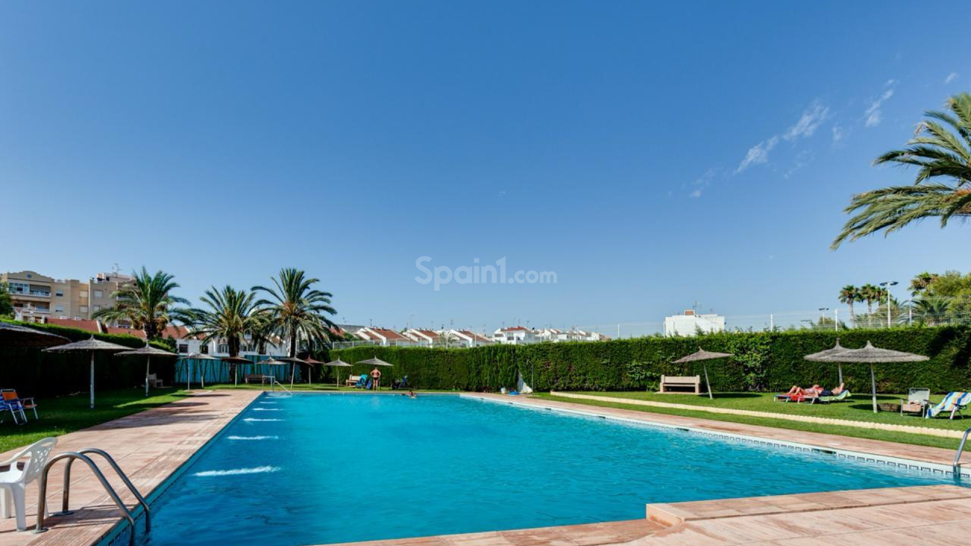 Resale - Townhouse -
Torrevieja