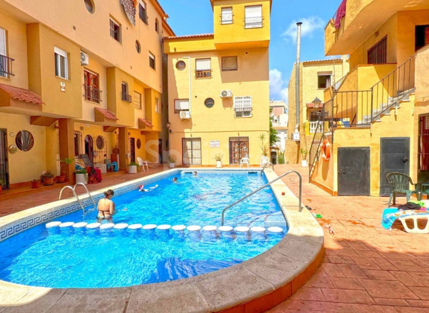 Resale - Townhouse -
Torrevieja