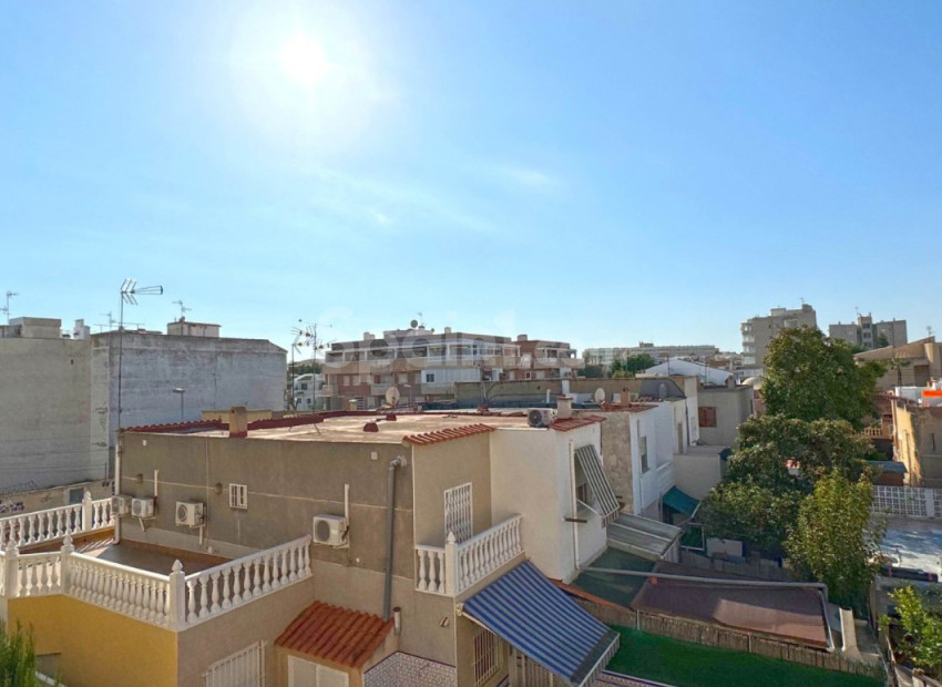 Resale - Townhouse -
Torrevieja