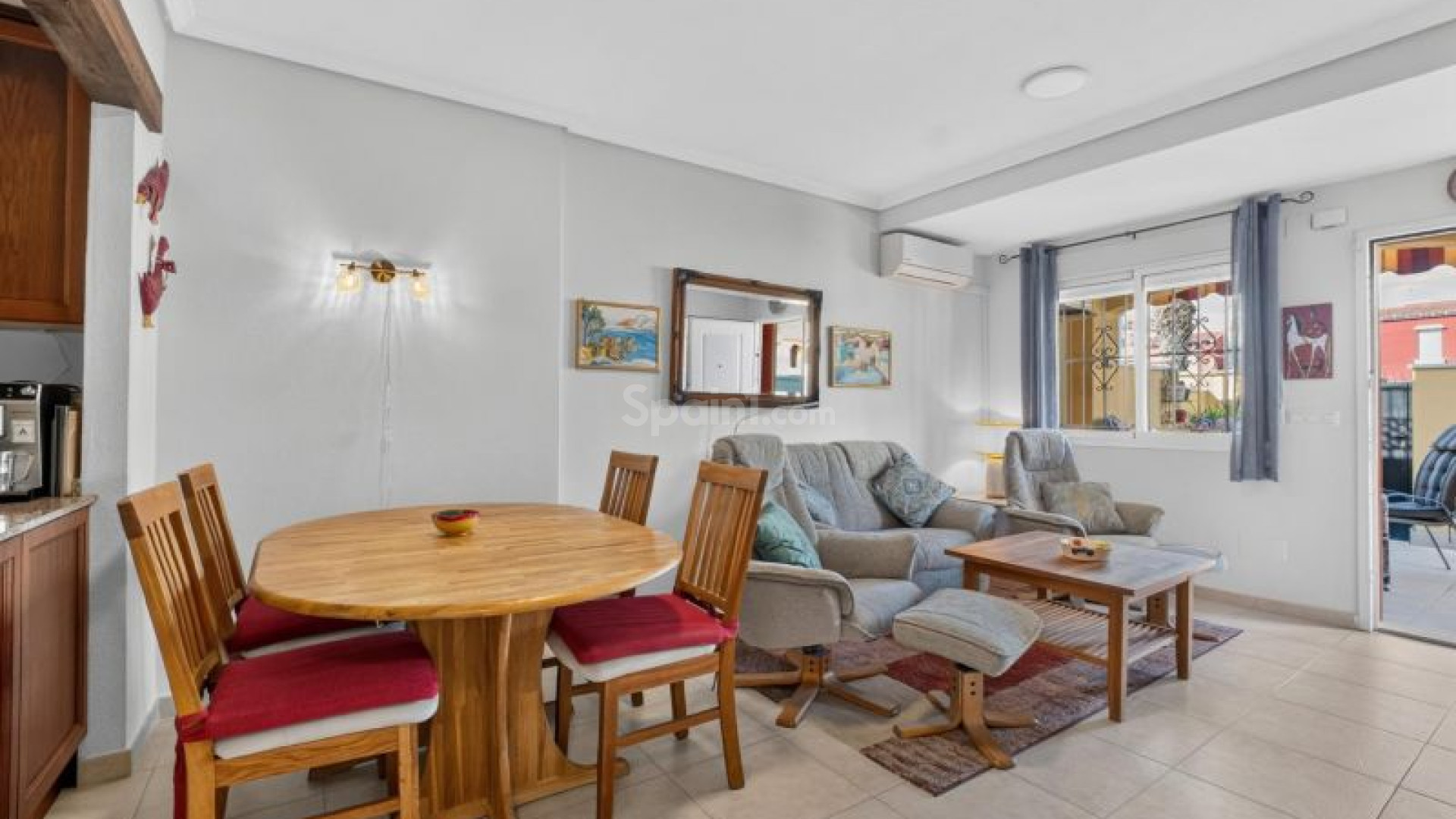Resale - Townhouse -
Torrevieja