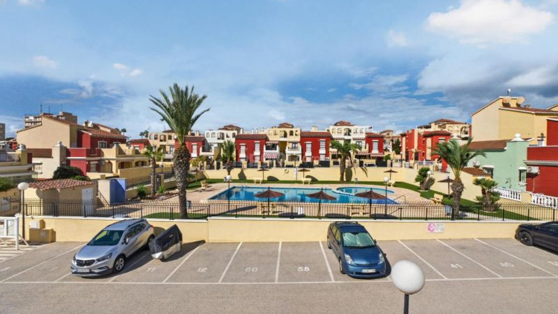 Resale - Townhouse -
Torrevieja