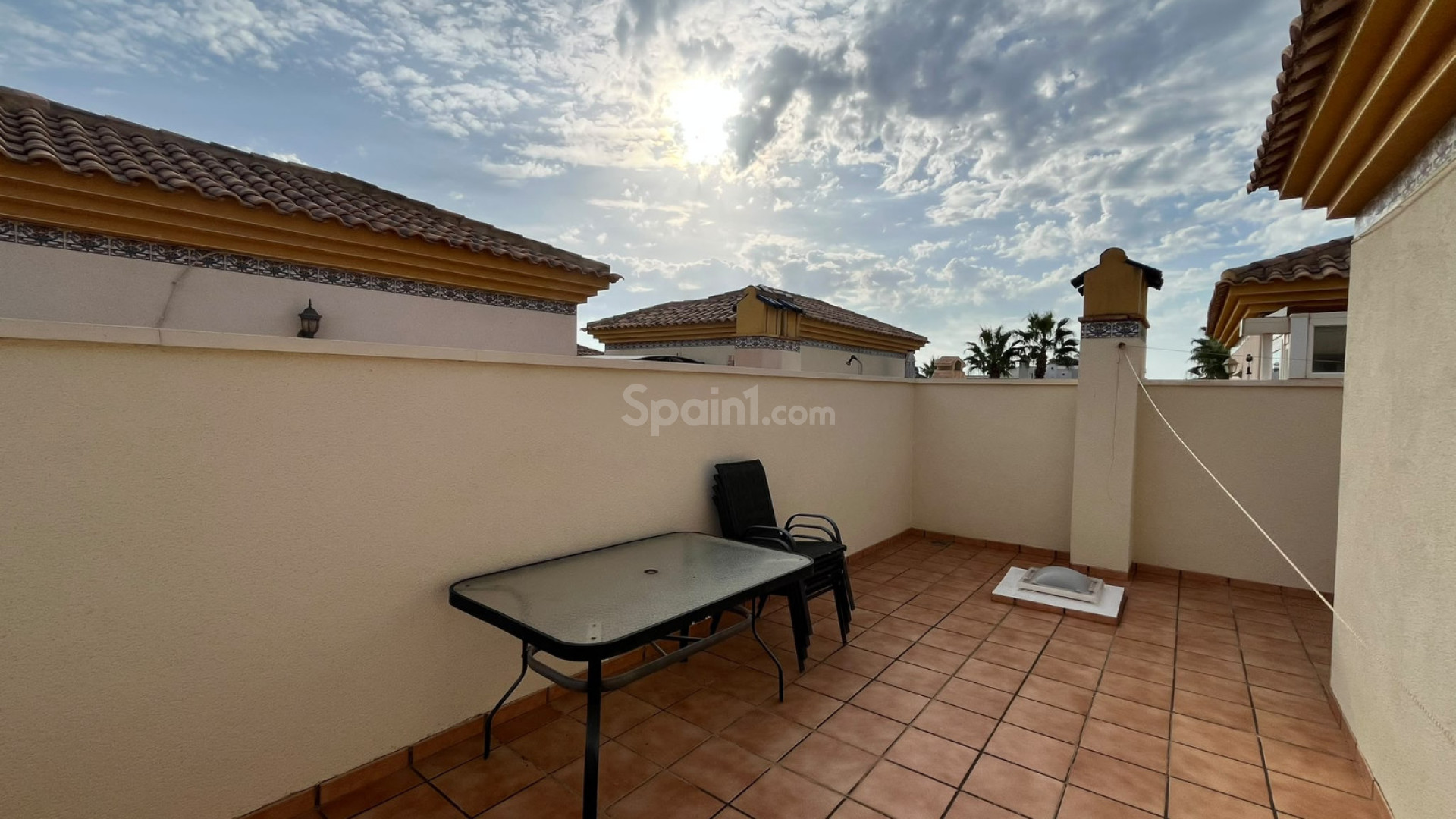 Resale - Townhouse -
Villamartin - PAU 8