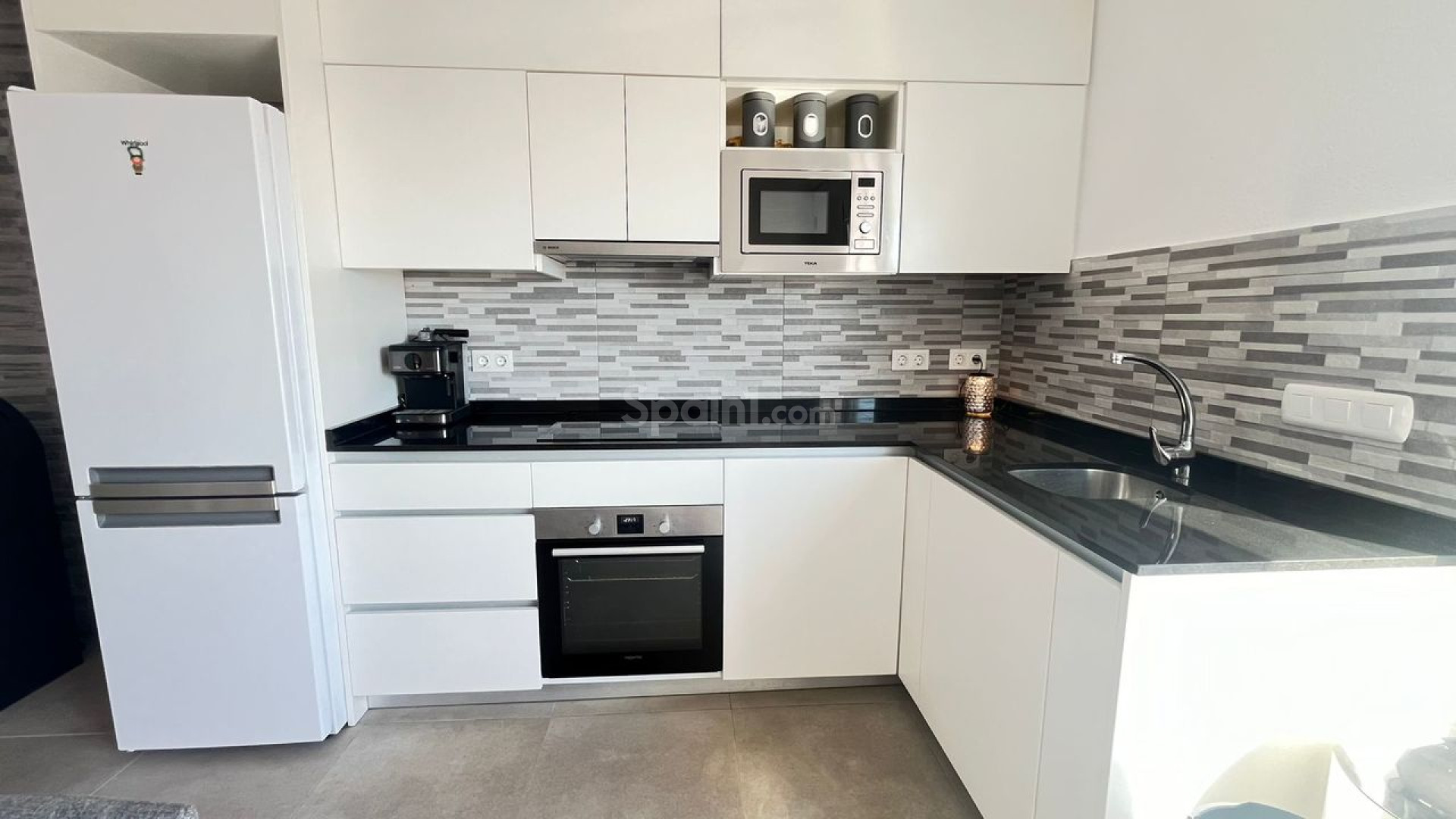 Resale - Townhouse -
Villamartín - Villamartin