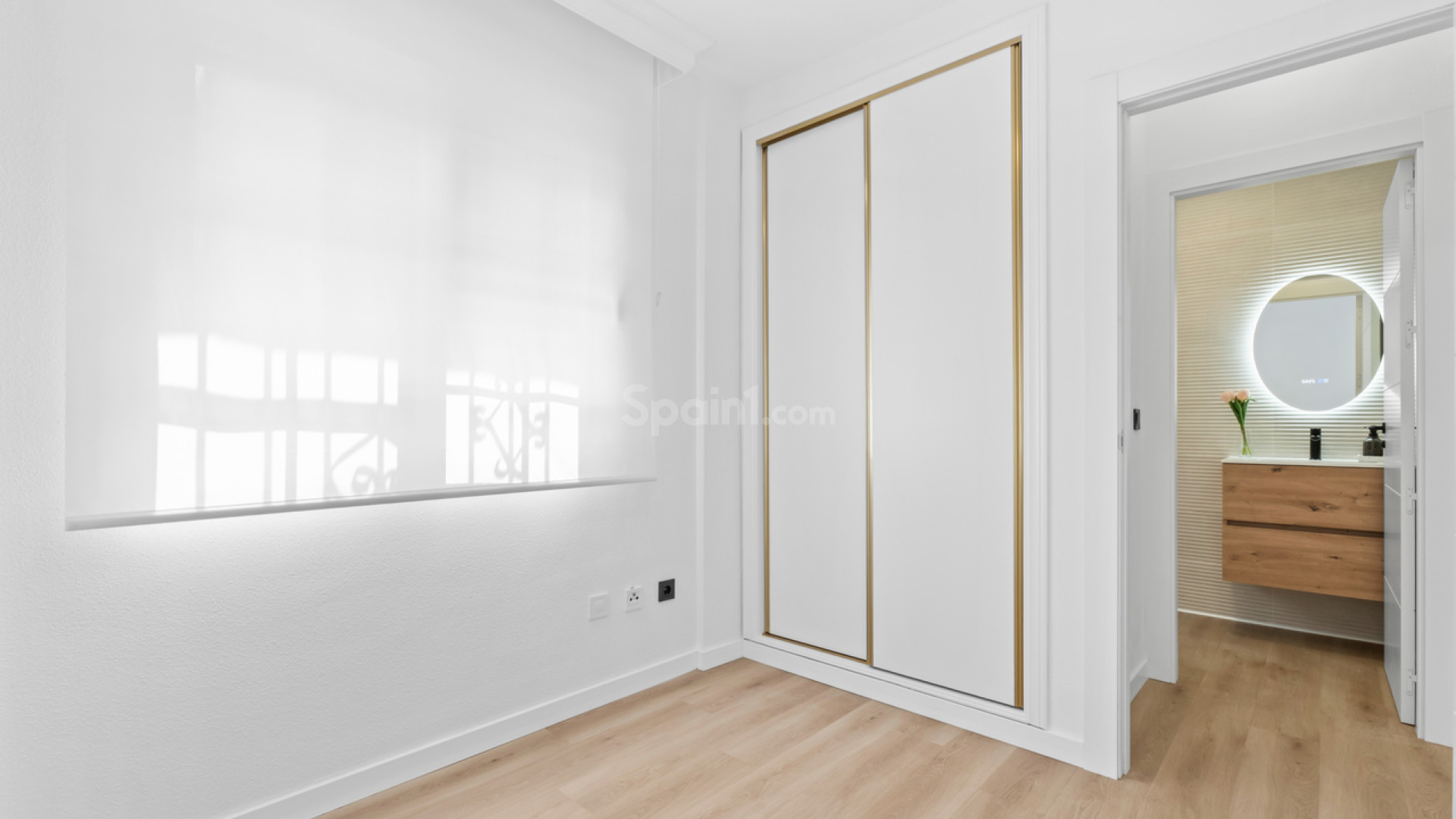 Resale - Townhouse -
Villamartín - Villamartin