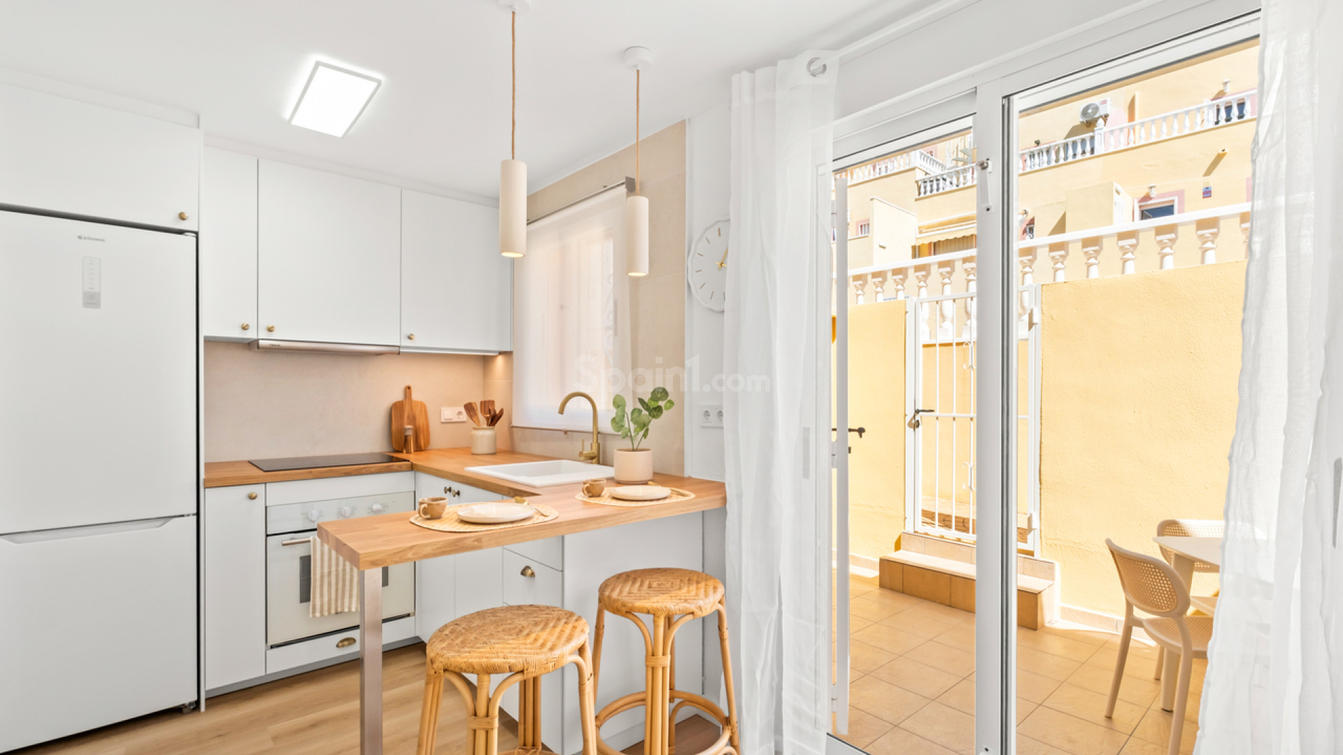 Resale - Townhouse -
Villamartín - Villamartin