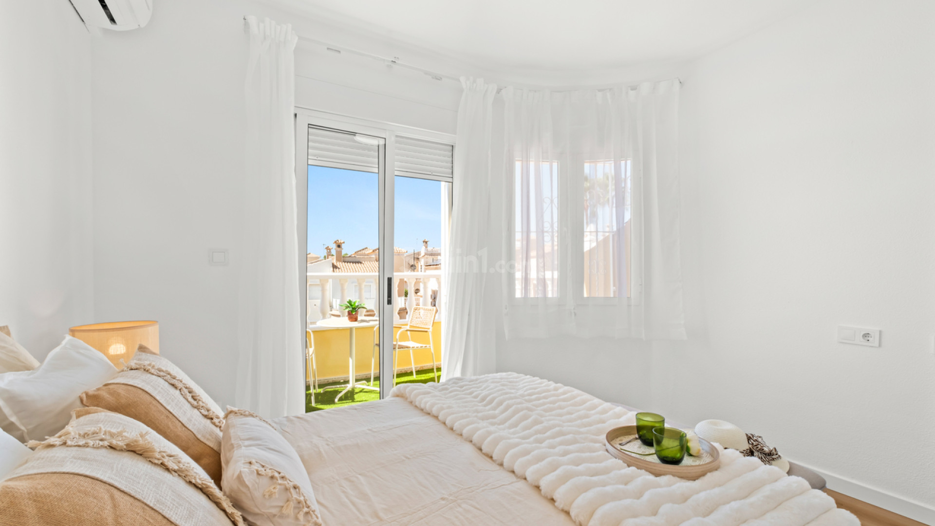 Resale - Townhouse -
Villamartín - Villamartin
