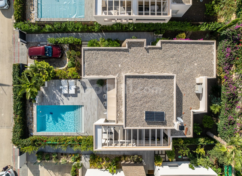 Resale - Villa -
ALGORFA - LA FINCA GOLF / ALGORFA