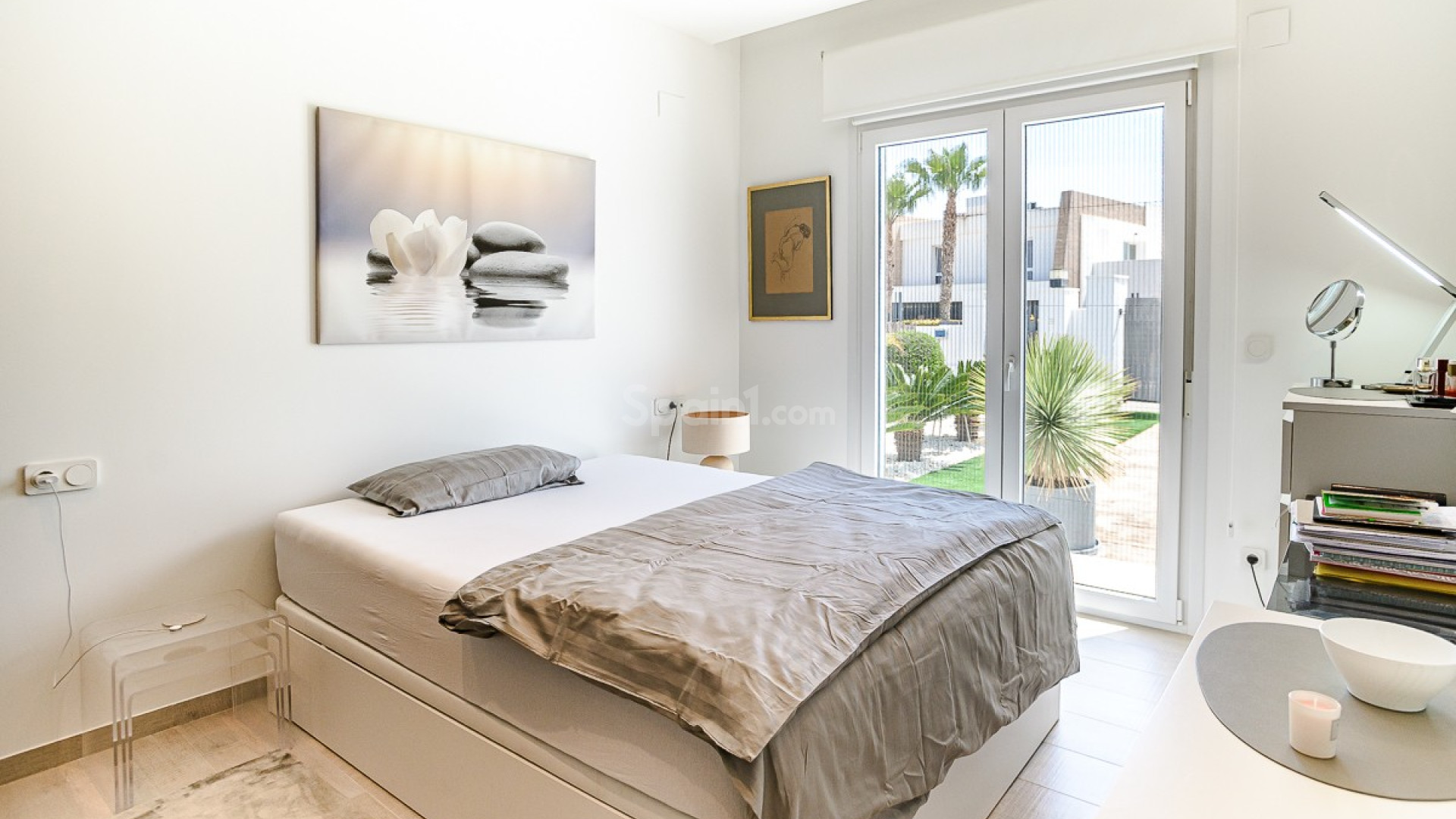 Resale - Villa -
ALGORFA - La Finca Golf