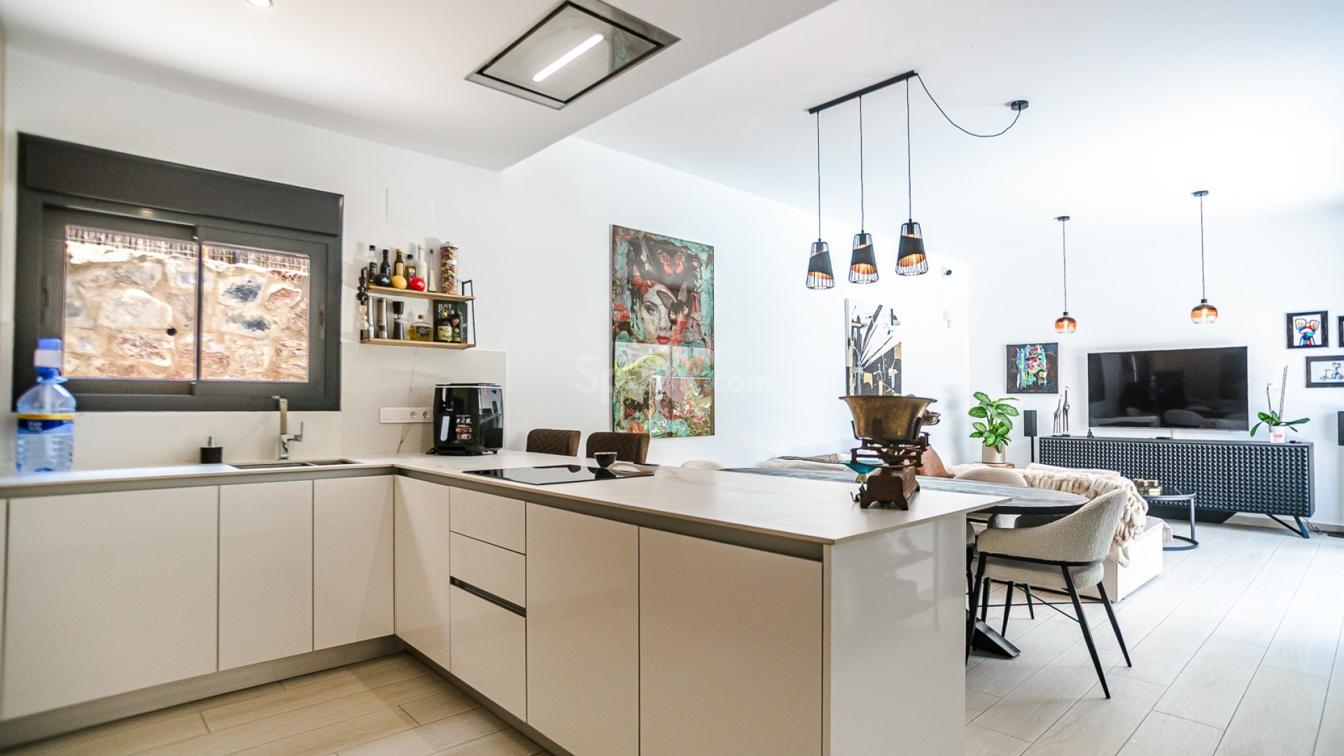 Resale - Villa -
ALGORFA - La Finca Golf
