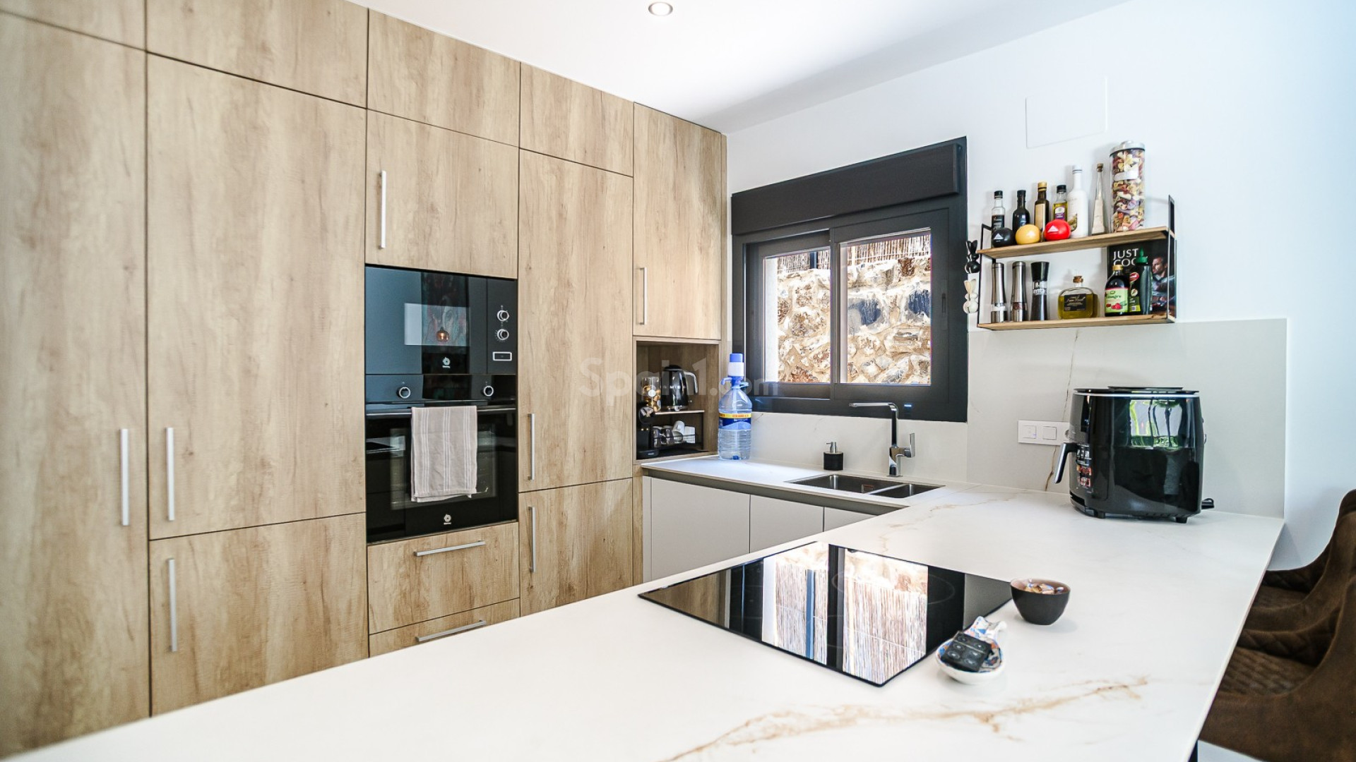 Resale - Villa -
ALGORFA - La Finca Golf