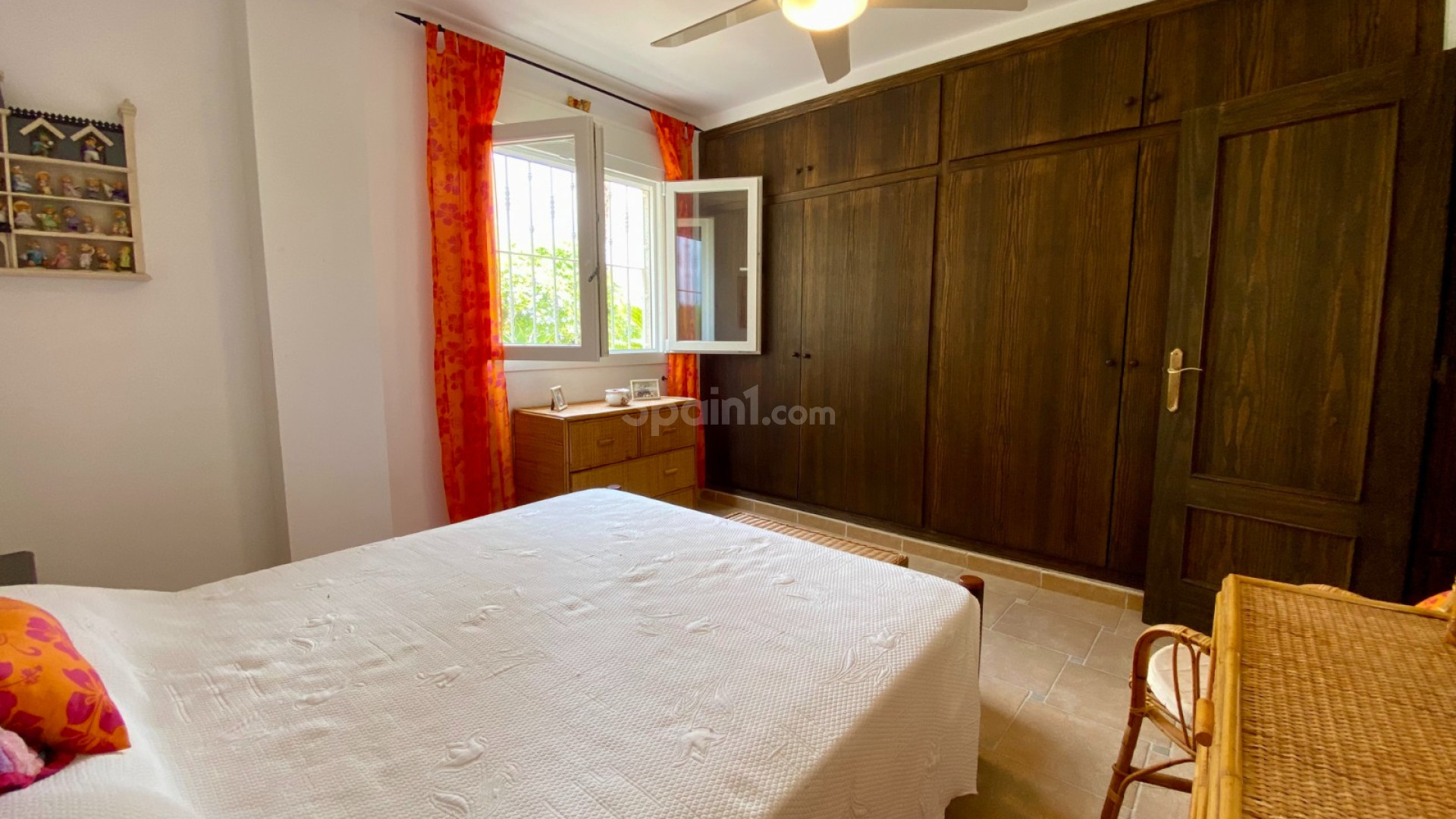 Resale - Villa -
Algorfa - Lomas De La Juliana