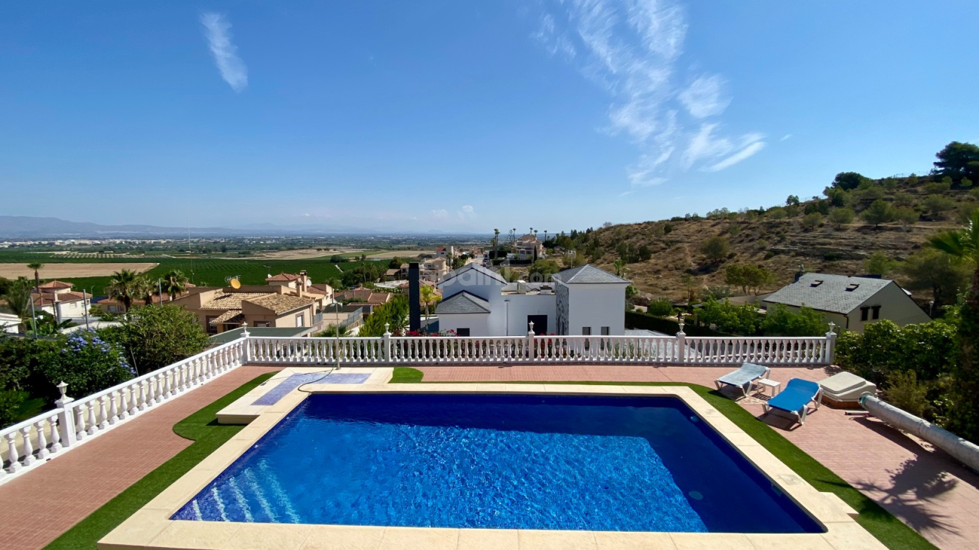 Resale - Villa -
Algorfa - Lomas De La Juliana