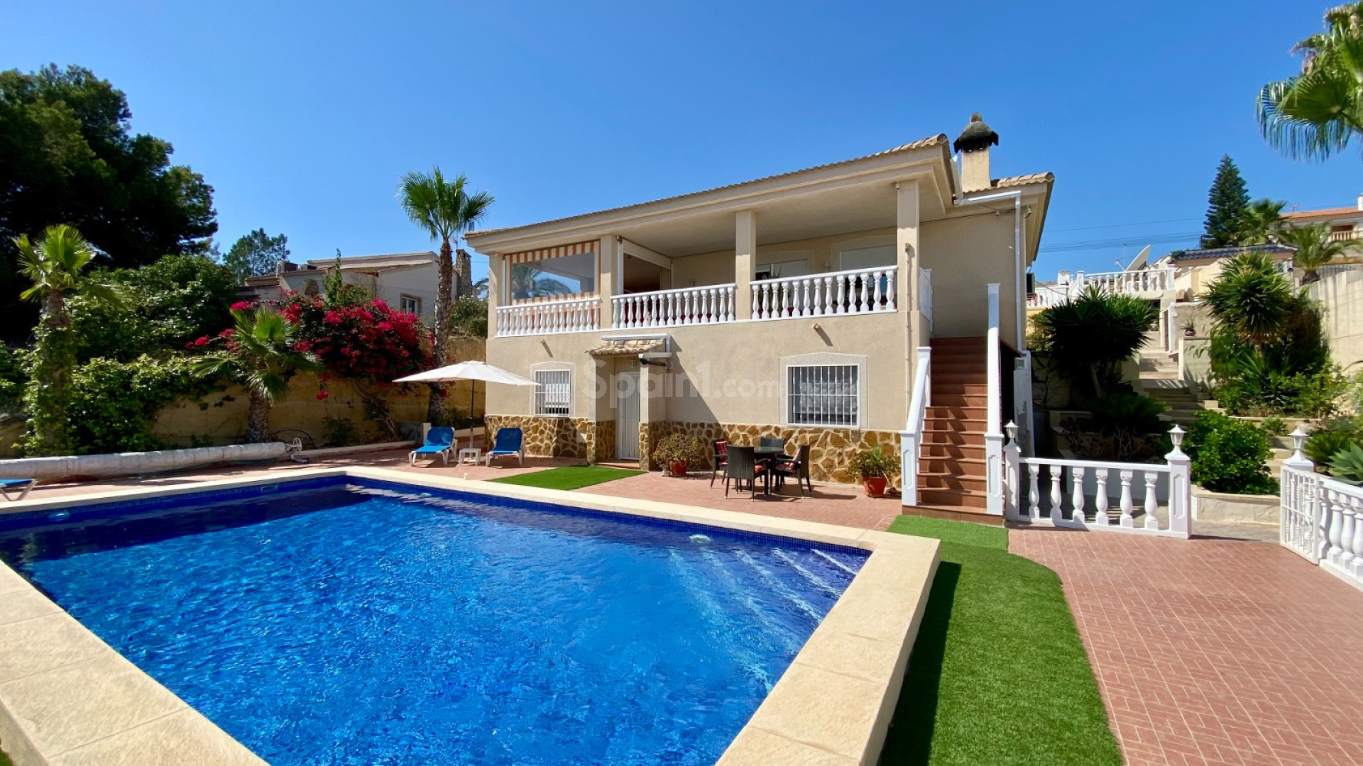 Resale - Villa -
Algorfa - Lomas De La Juliana