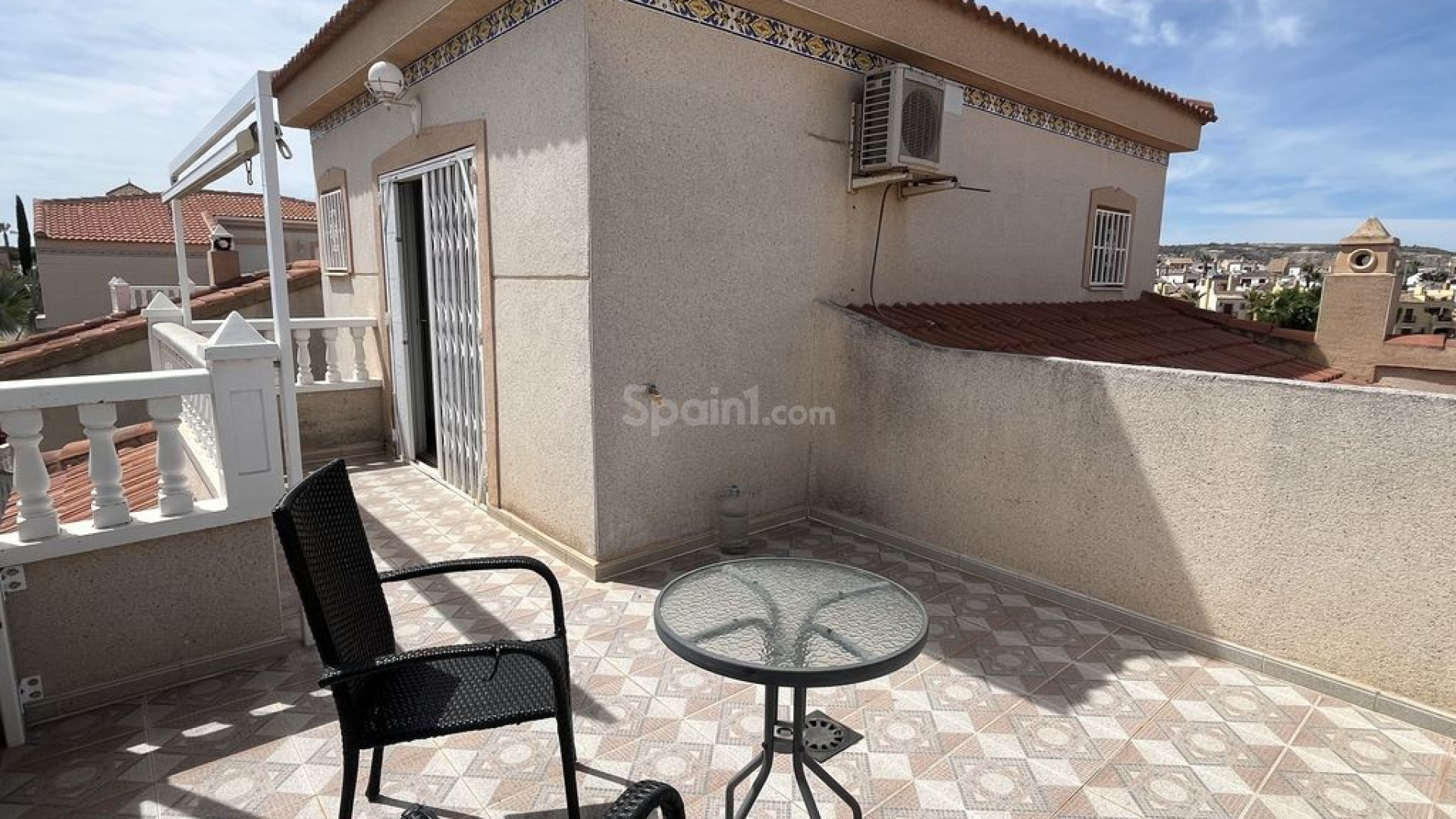 Resale - Villa -
Algorfa - Montemar