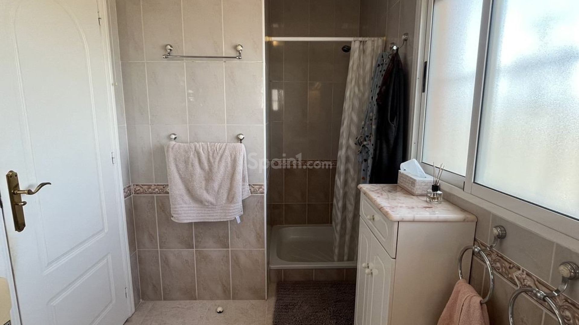 Resale - Villa -
Algorfa - Montemar