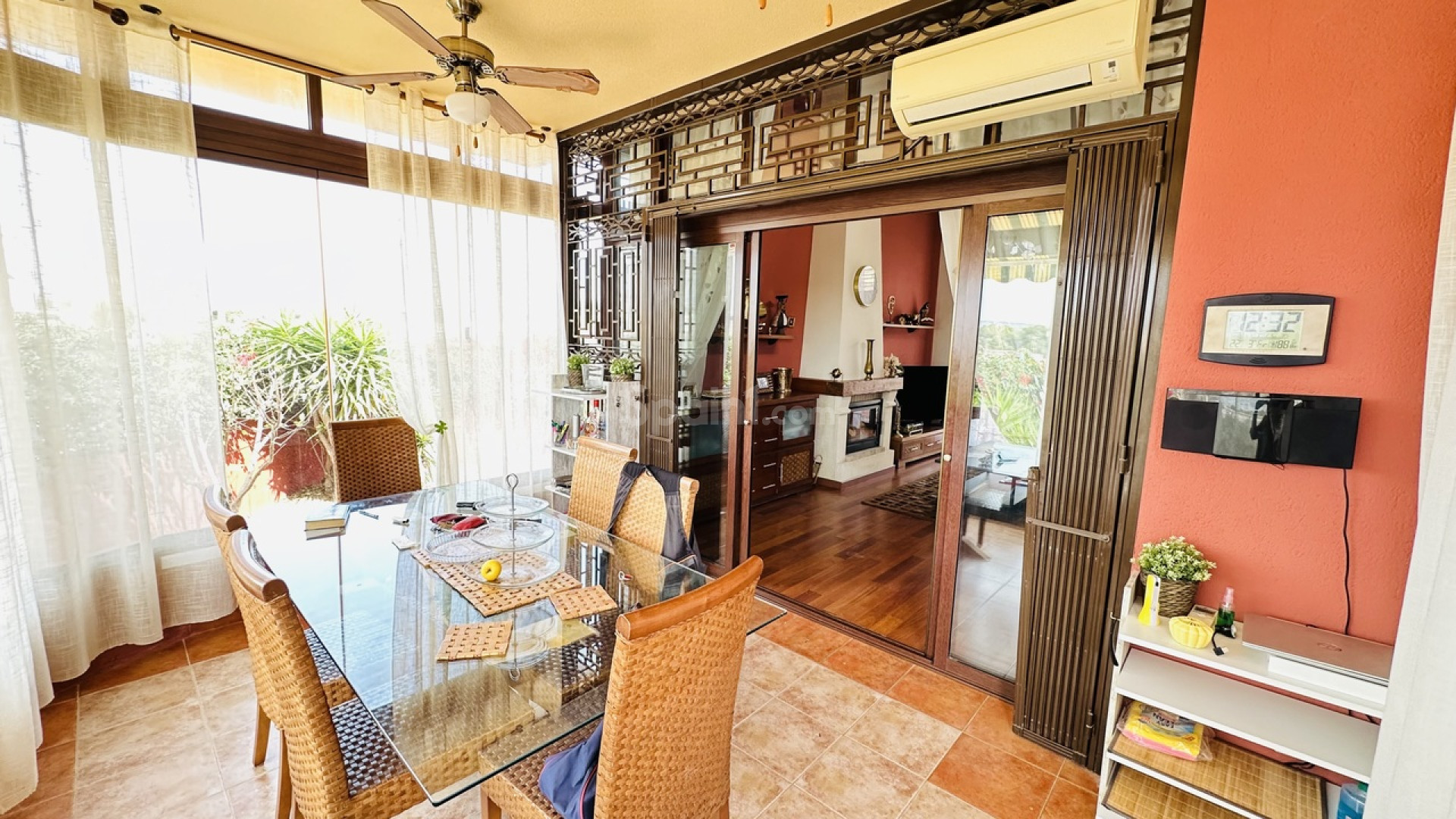 Resale - Villa -
Algorfa