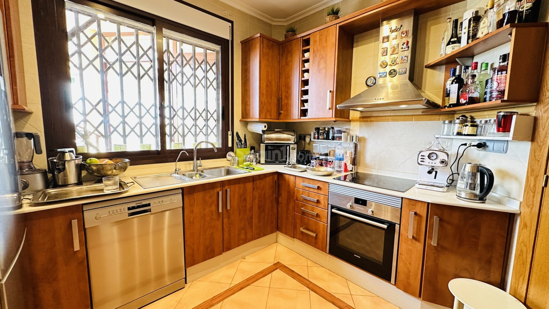 Resale - Villa -
Algorfa