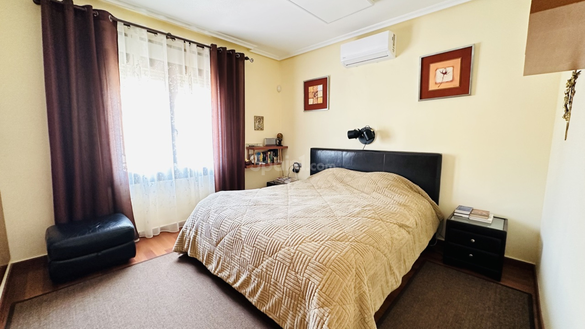 Resale - Villa -
Algorfa