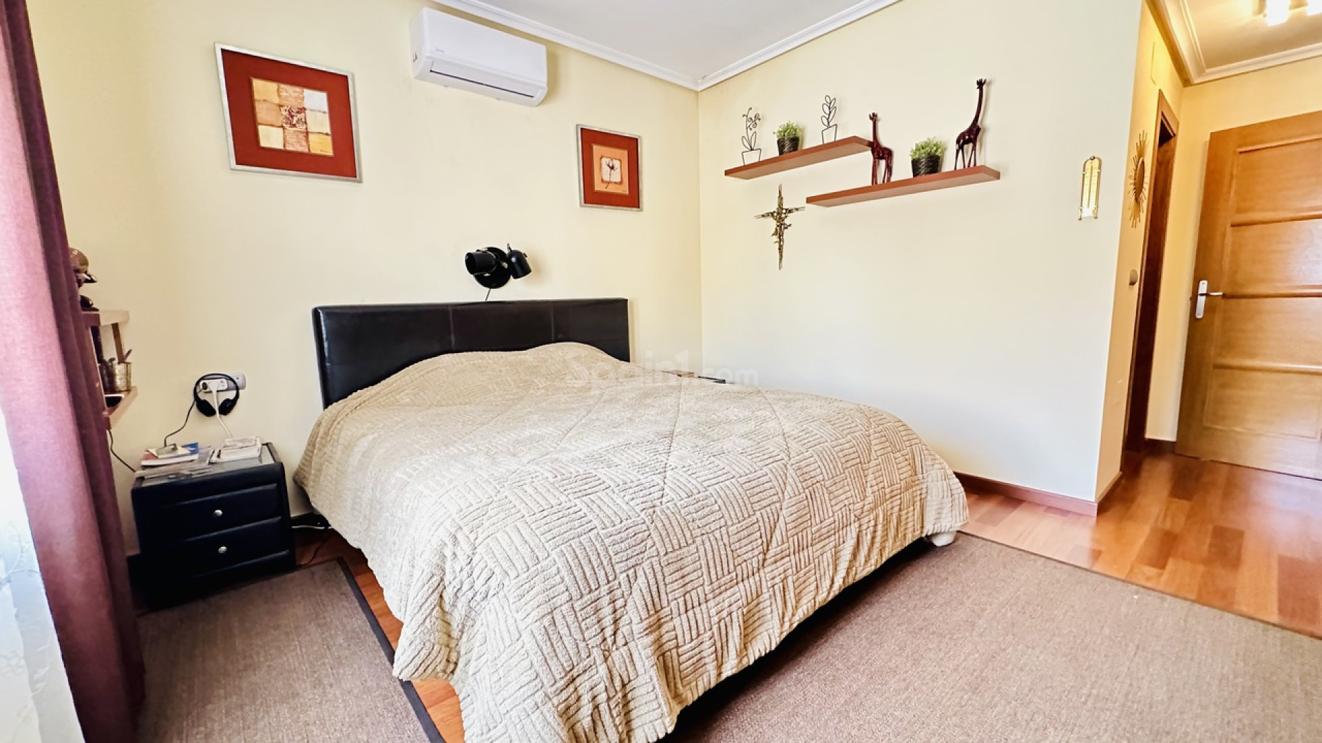 Resale - Villa -
Algorfa