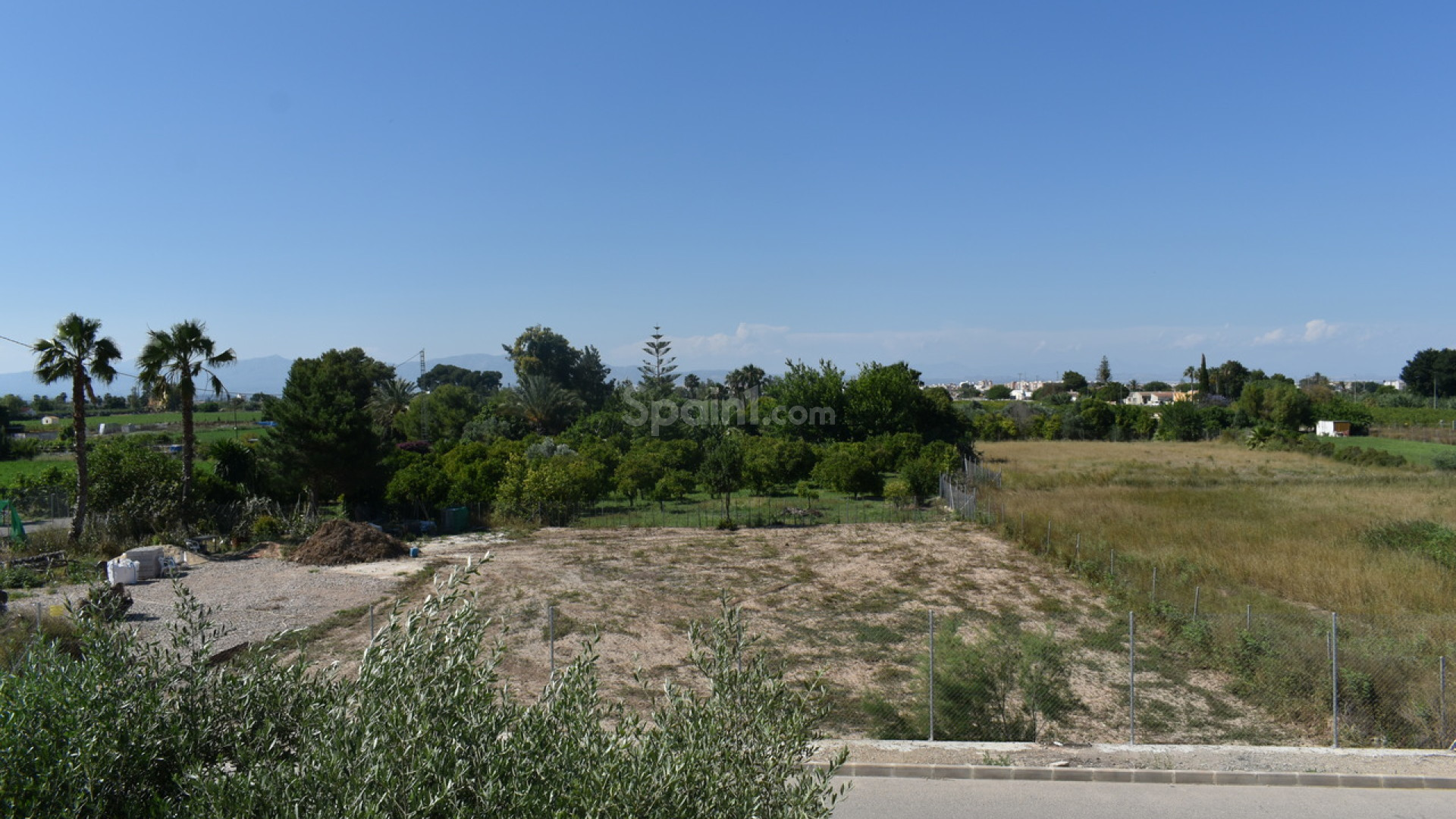 Resale - Villa -
Algorfa