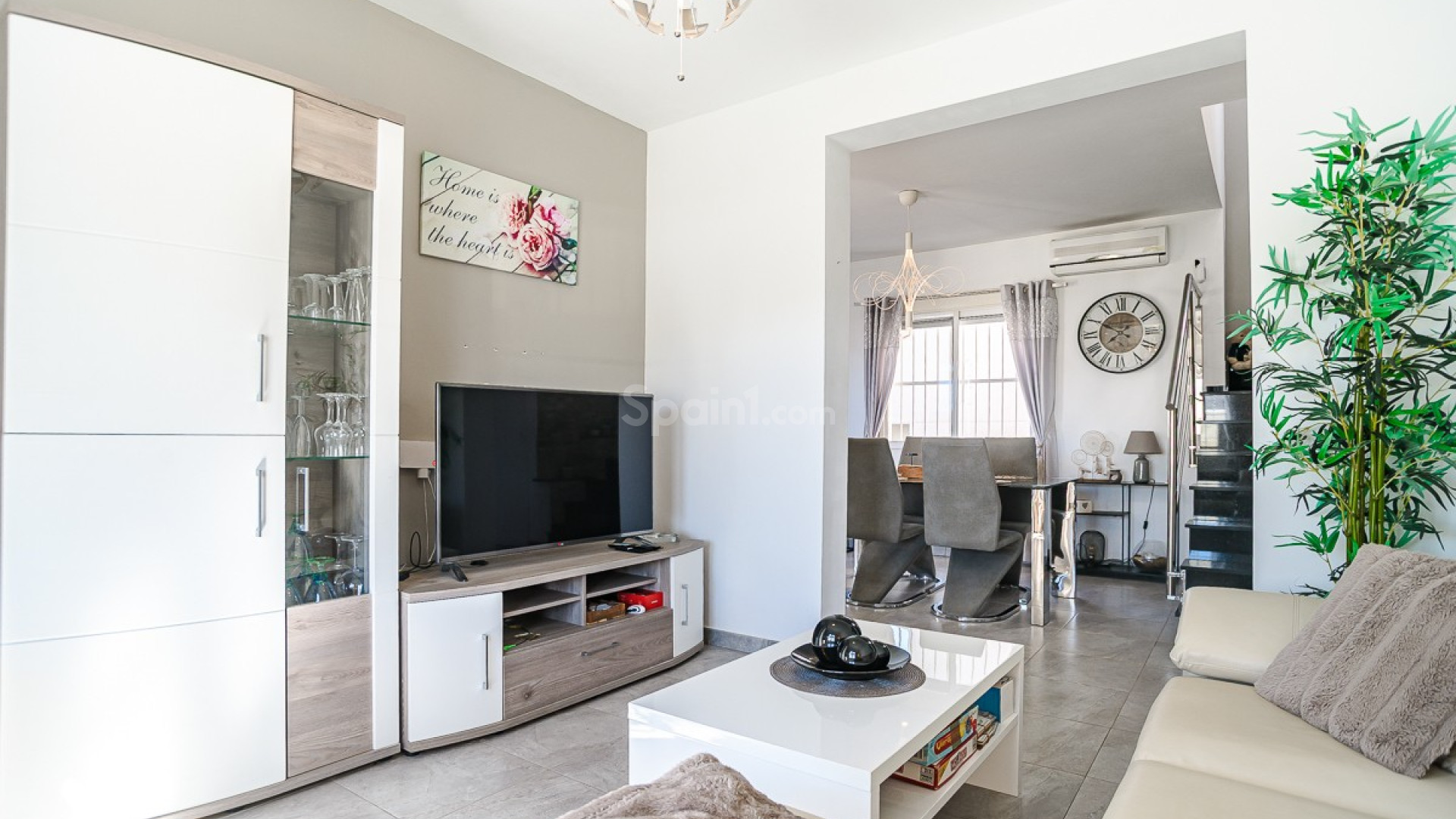 Resale - Villa -
ALGORFA