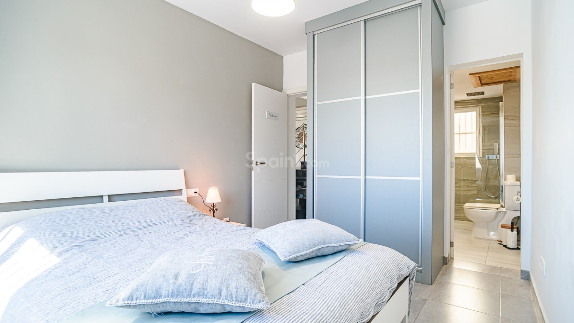Resale - Villa -
ALGORFA
