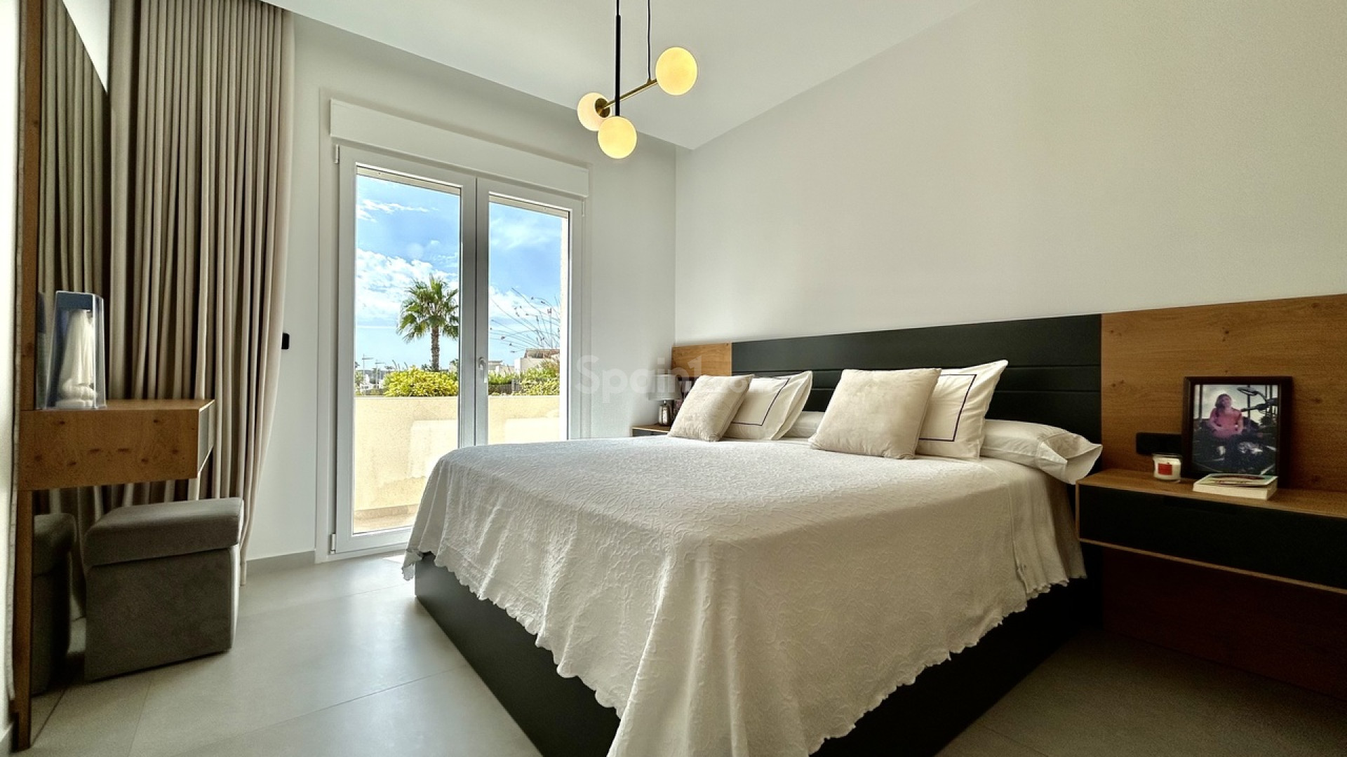 Resale - Villa -
Algorfa