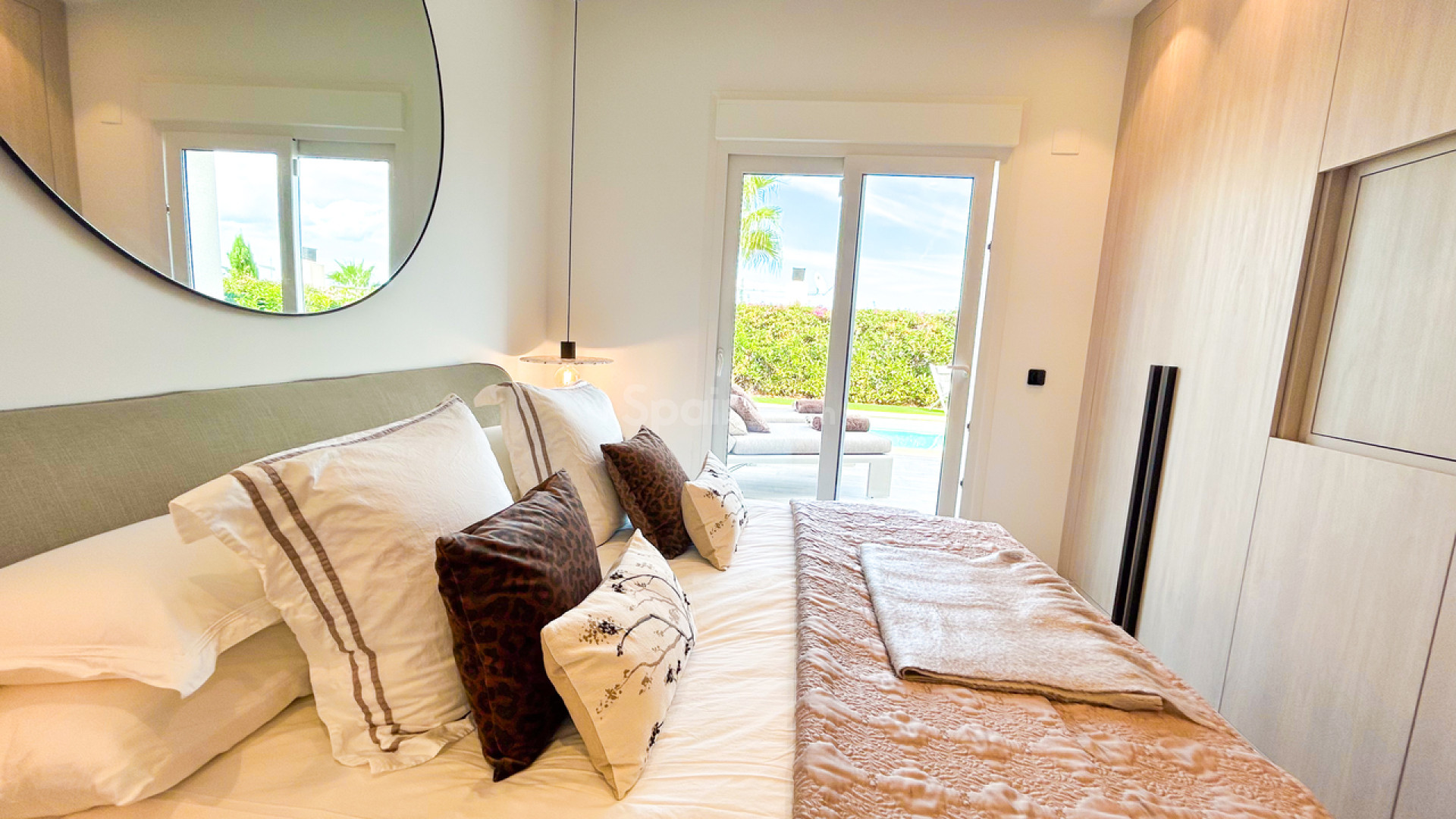 Resale - Villa -
Algorfa