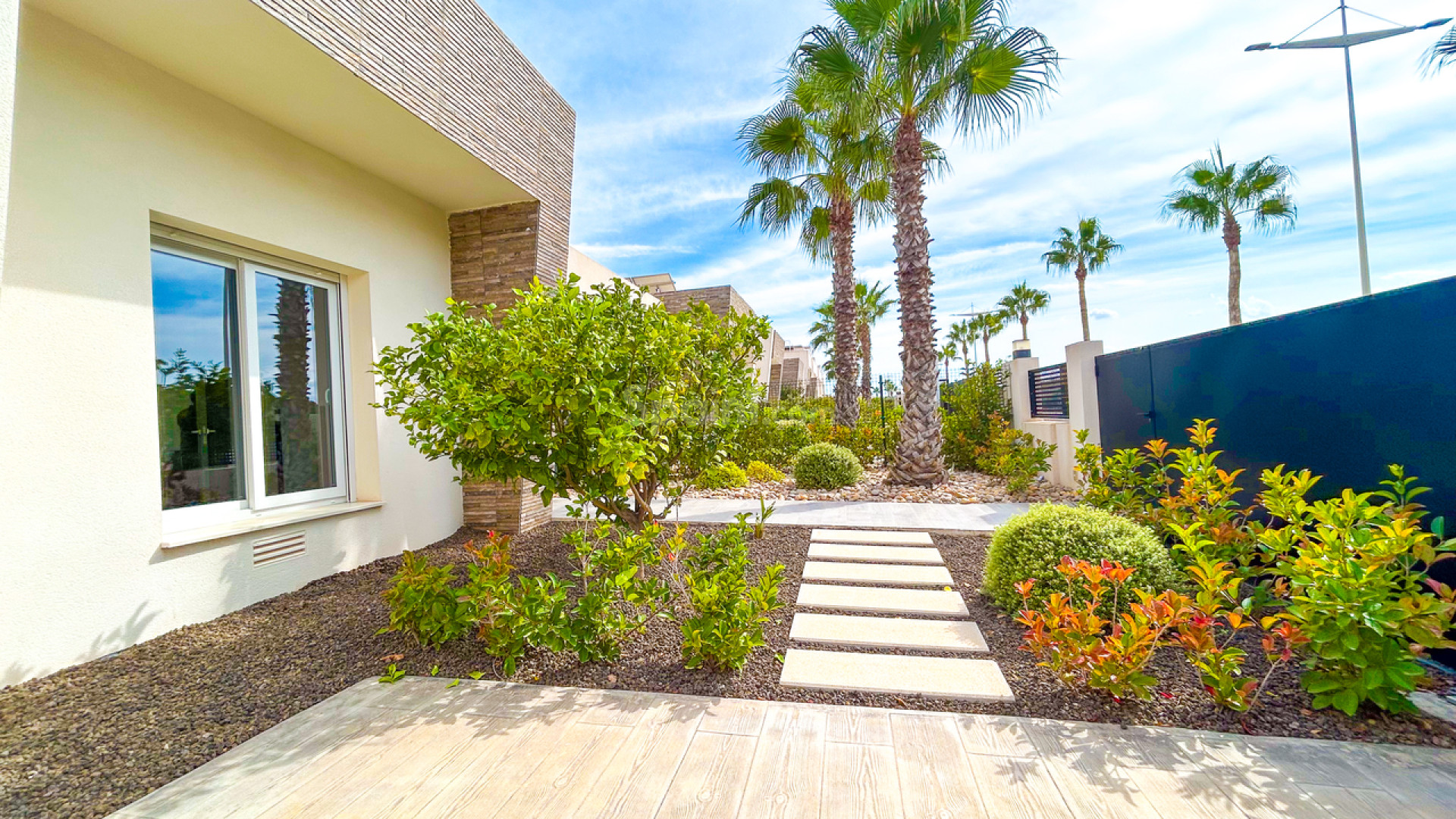 Resale - Villa -
Algorfa