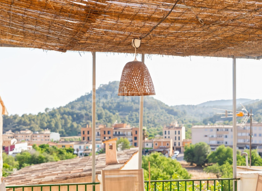 Resale - Villa -
ANDRATX