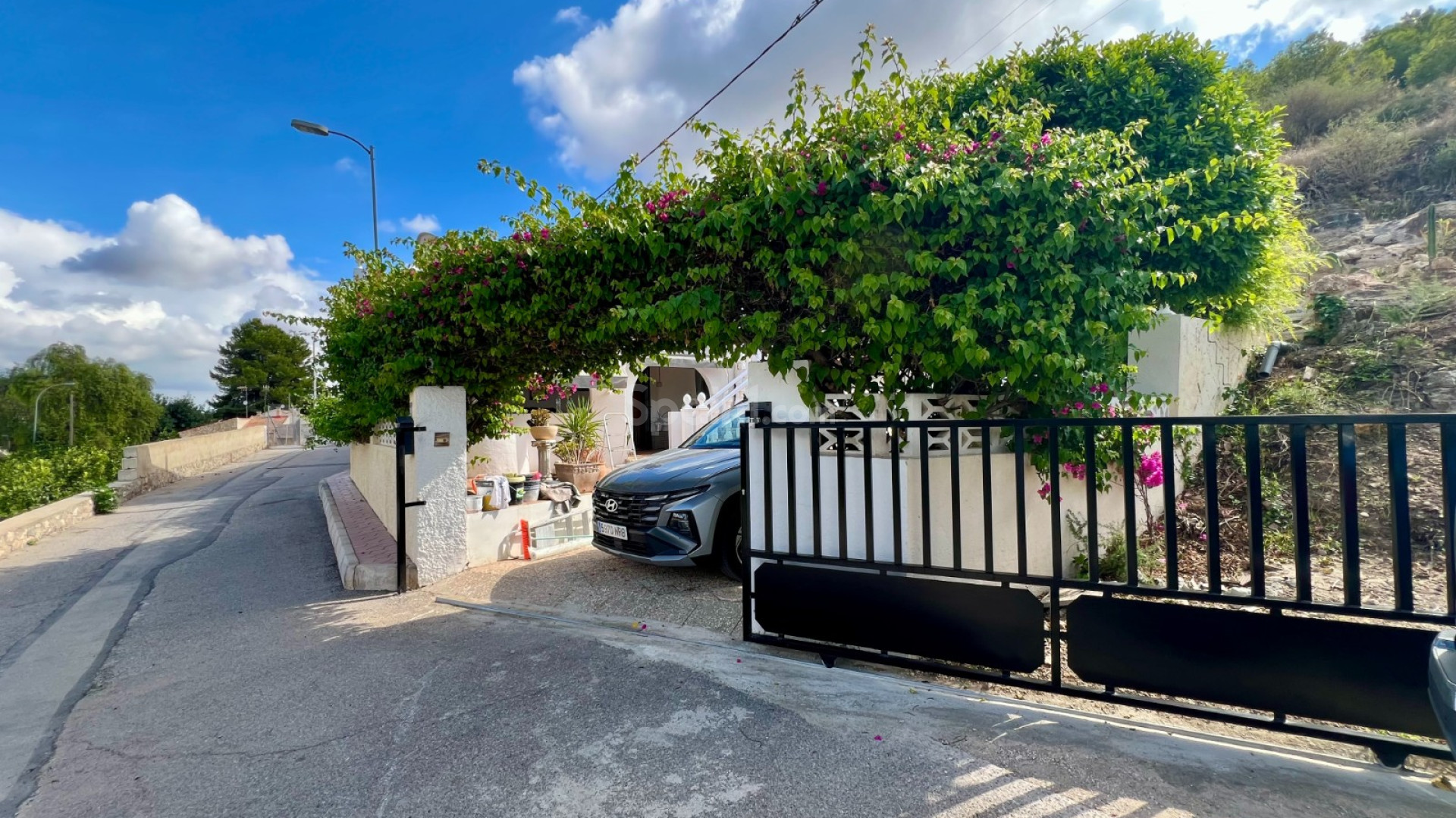 Resale - Villa -
Benferri