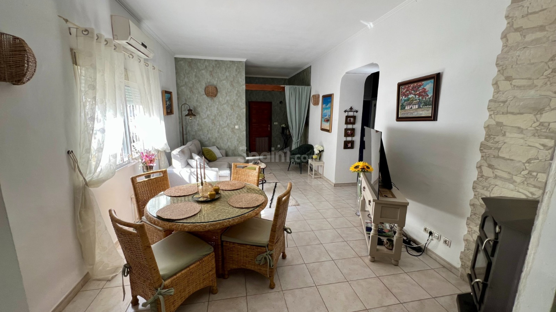 Resale - Villa -
Benferri