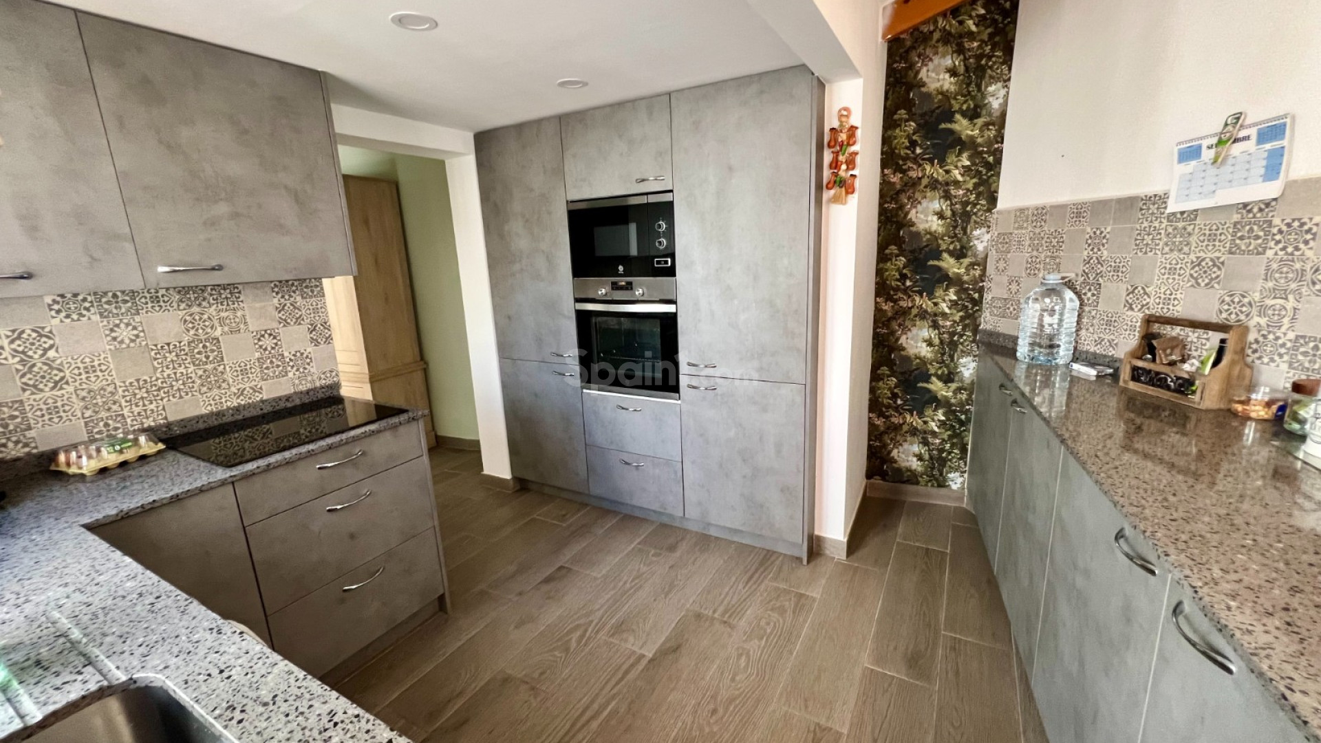 Resale - Villa -
Benferri