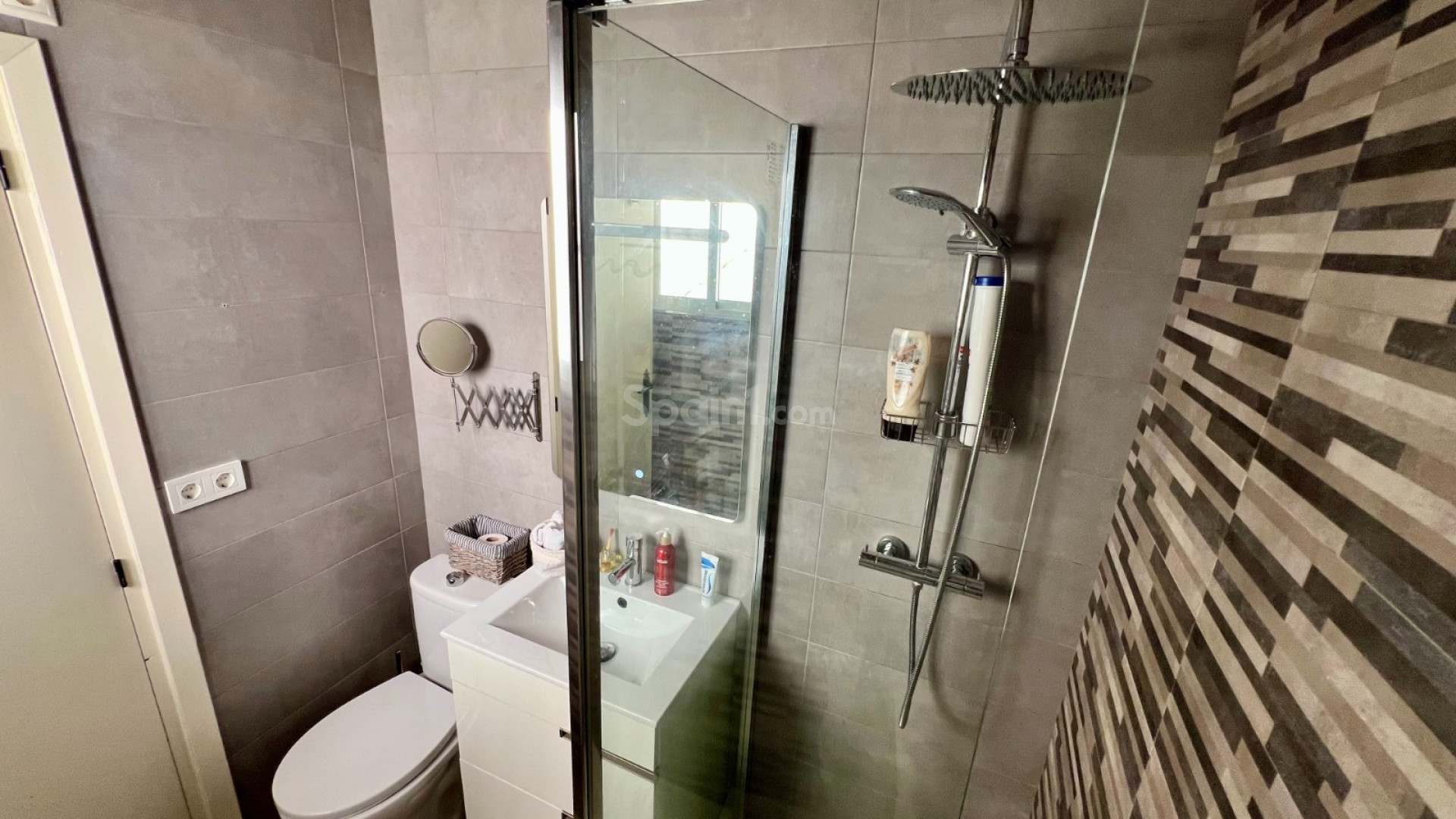 Resale - Villa -
Benferri