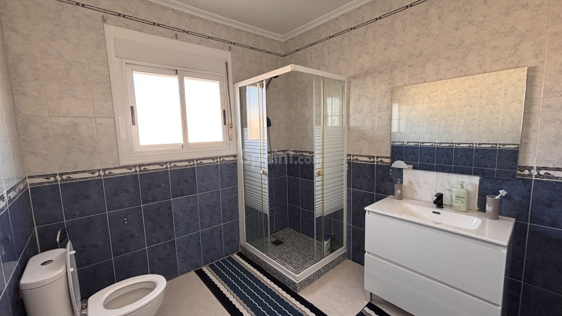 Resale - Villa -
Benijofar