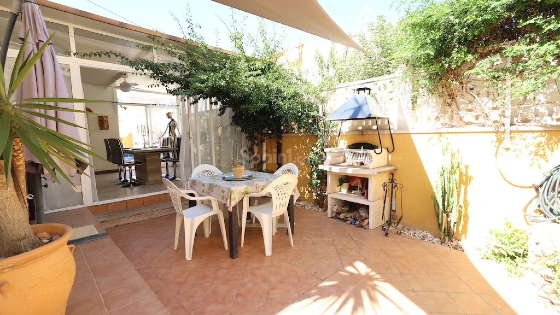 Resale - Villa -
Cabo Roig - Lomas de Cabo Roig