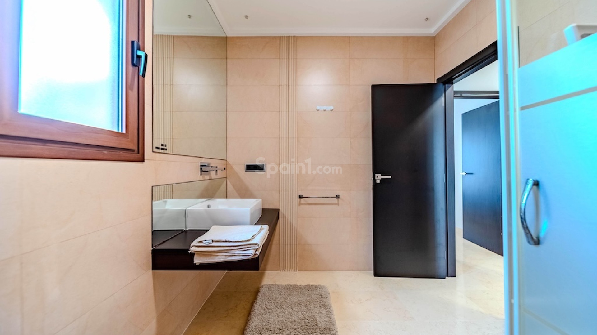 Resale - Villa -
Cabo Roig