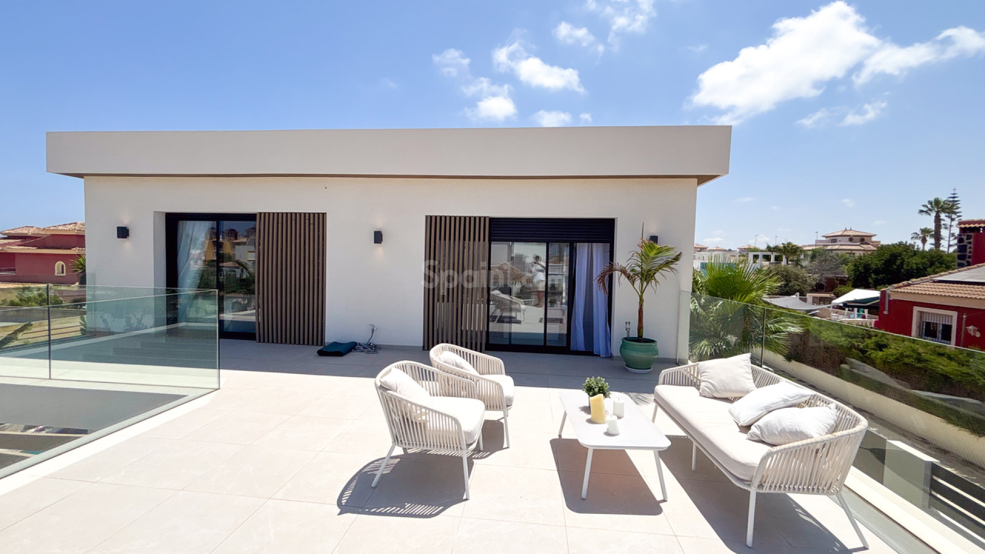 Resale - Villa -
Cabo Roig