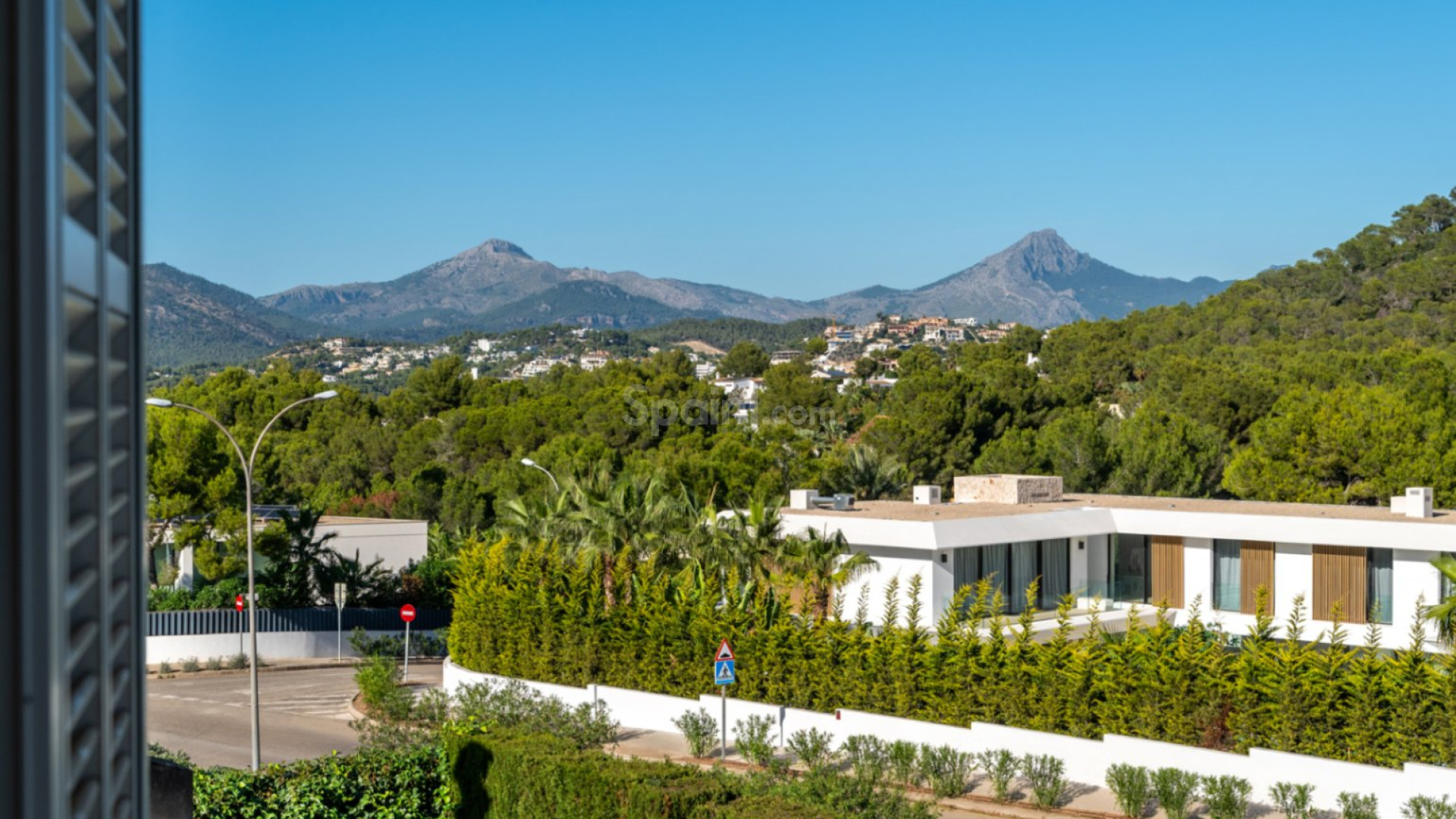 Resale - Villa -
Calviá - Mallorca