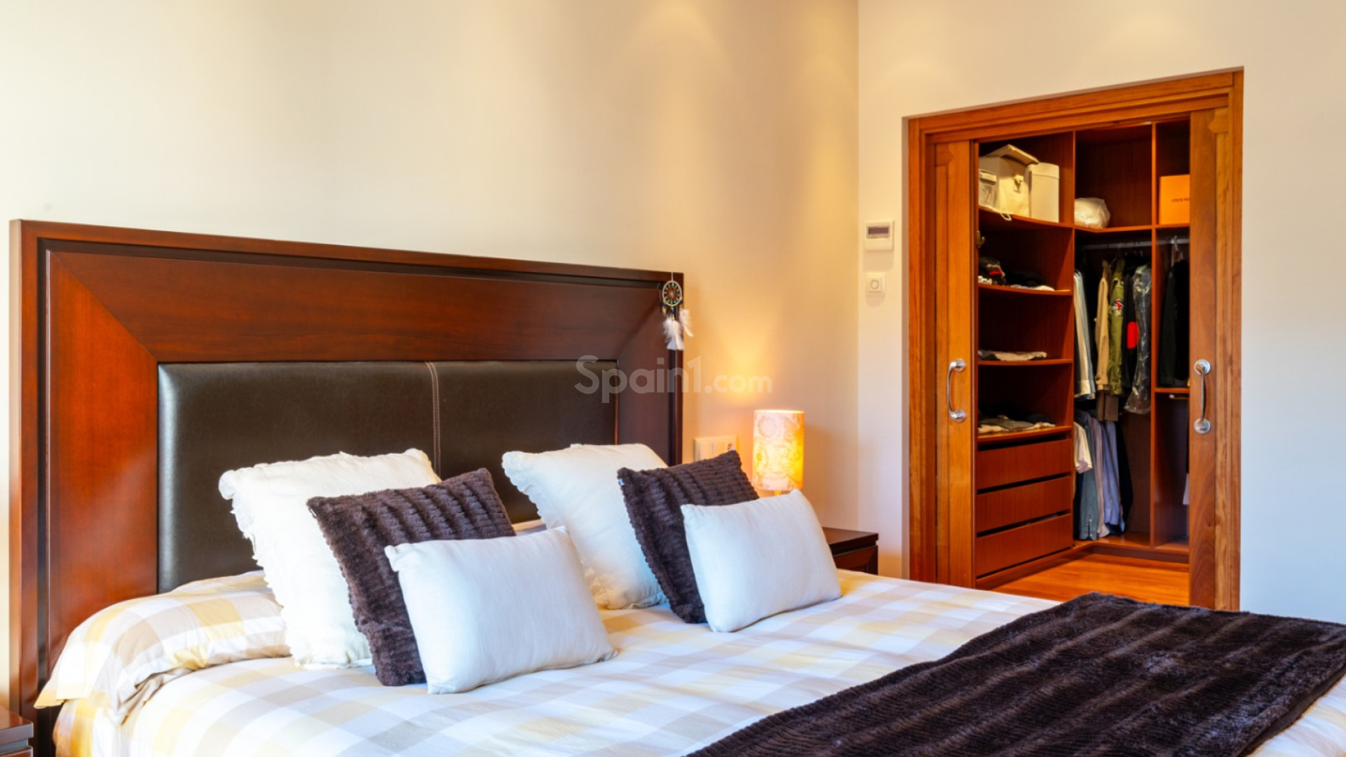 Resale - Villa -
Calviá - Mallorca