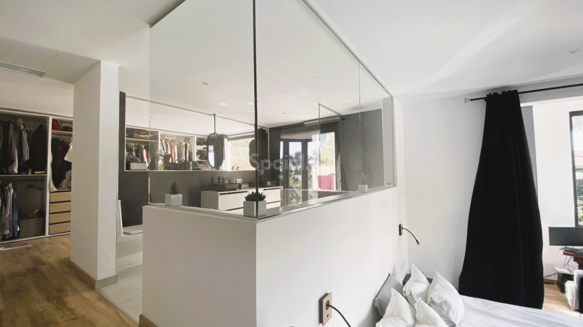 Resale - Villa -
Calviá - Mallorca