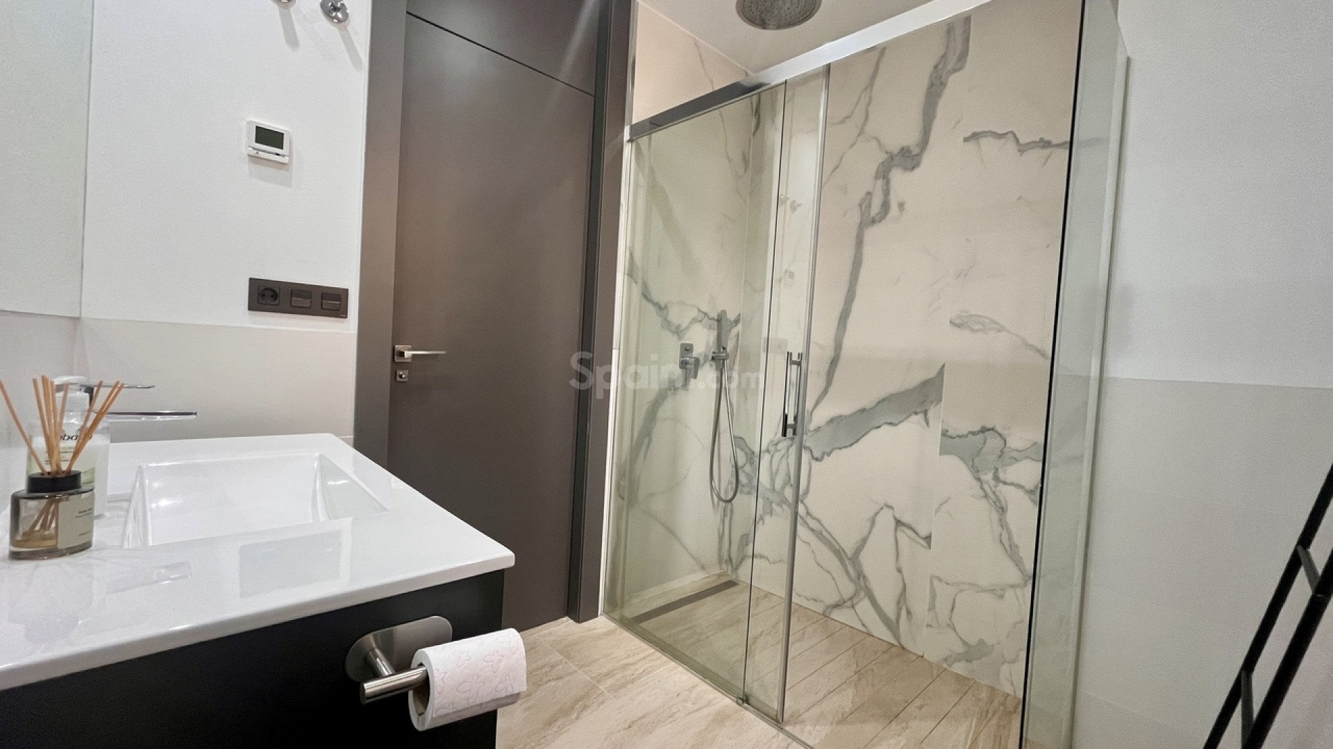 Resale - Villa -
Campoamor R-5