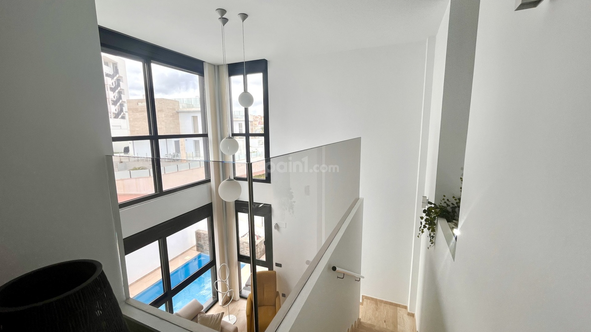 Resale - Villa -
Campoamor R-5