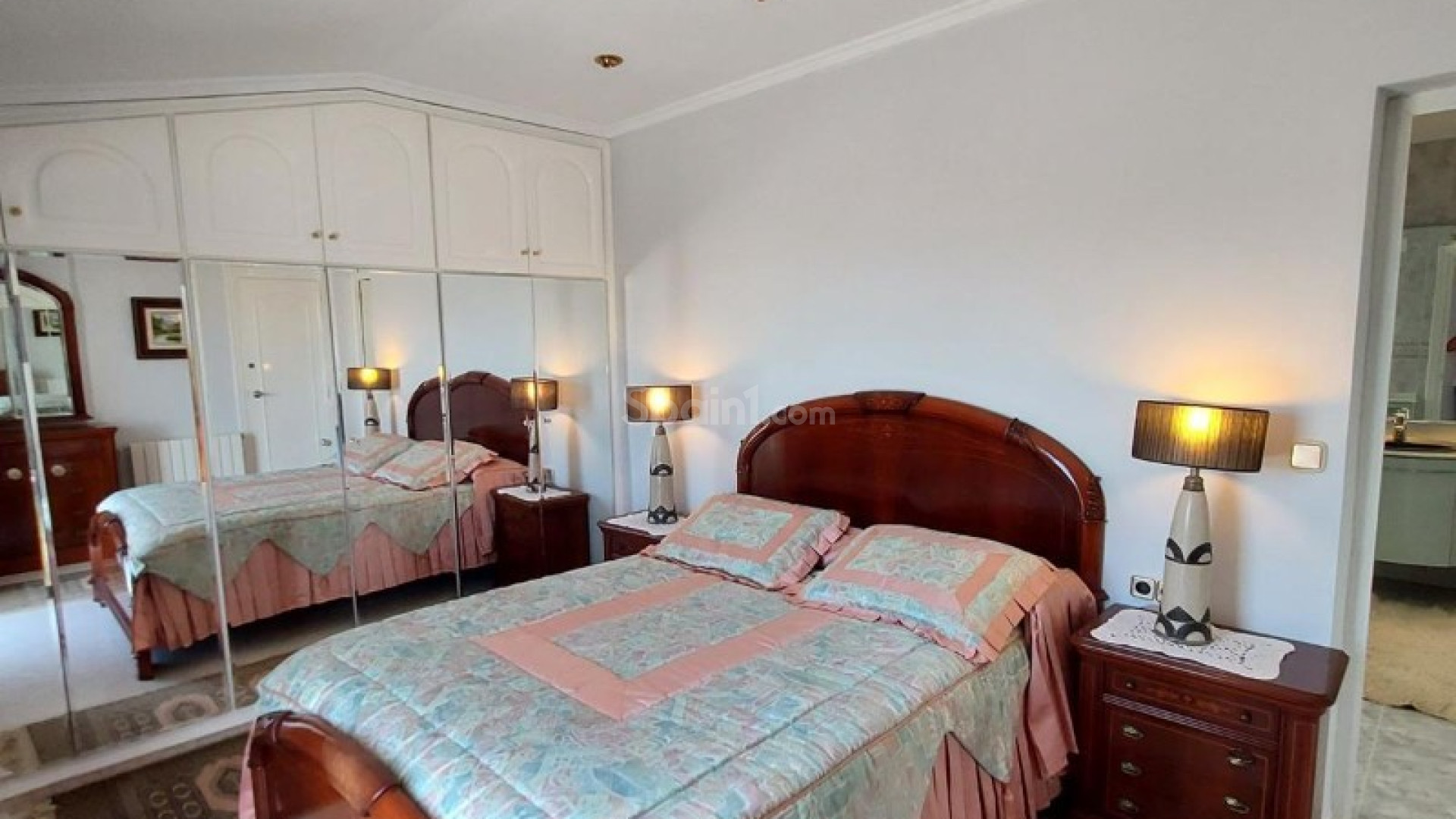 Resale - Villa -
Campoamor